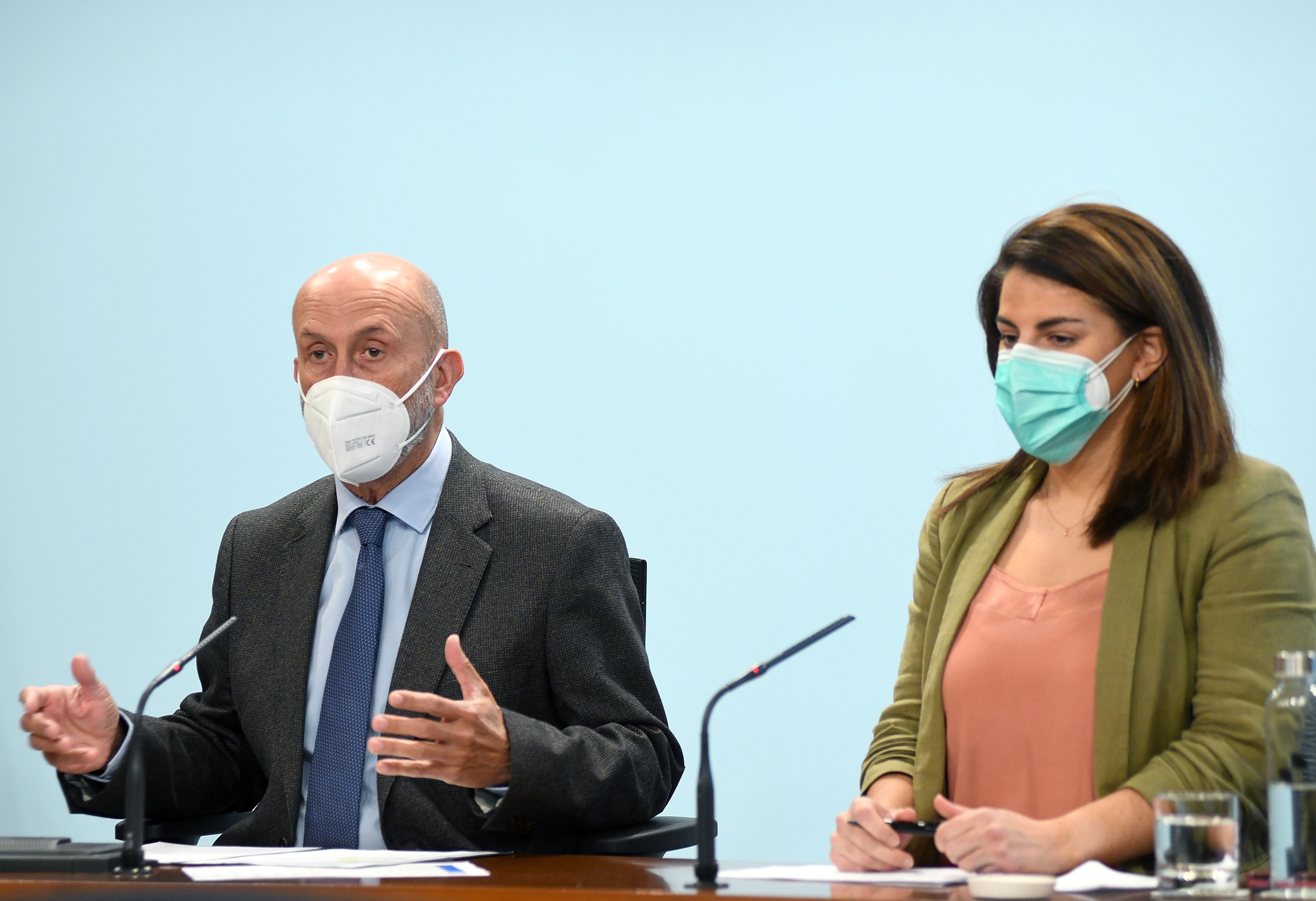 El Ministeri de Salut i el Col·legi de Metges presenten els nous protocols per a contactes de casos positius de coronavirus SARS-CoV-2