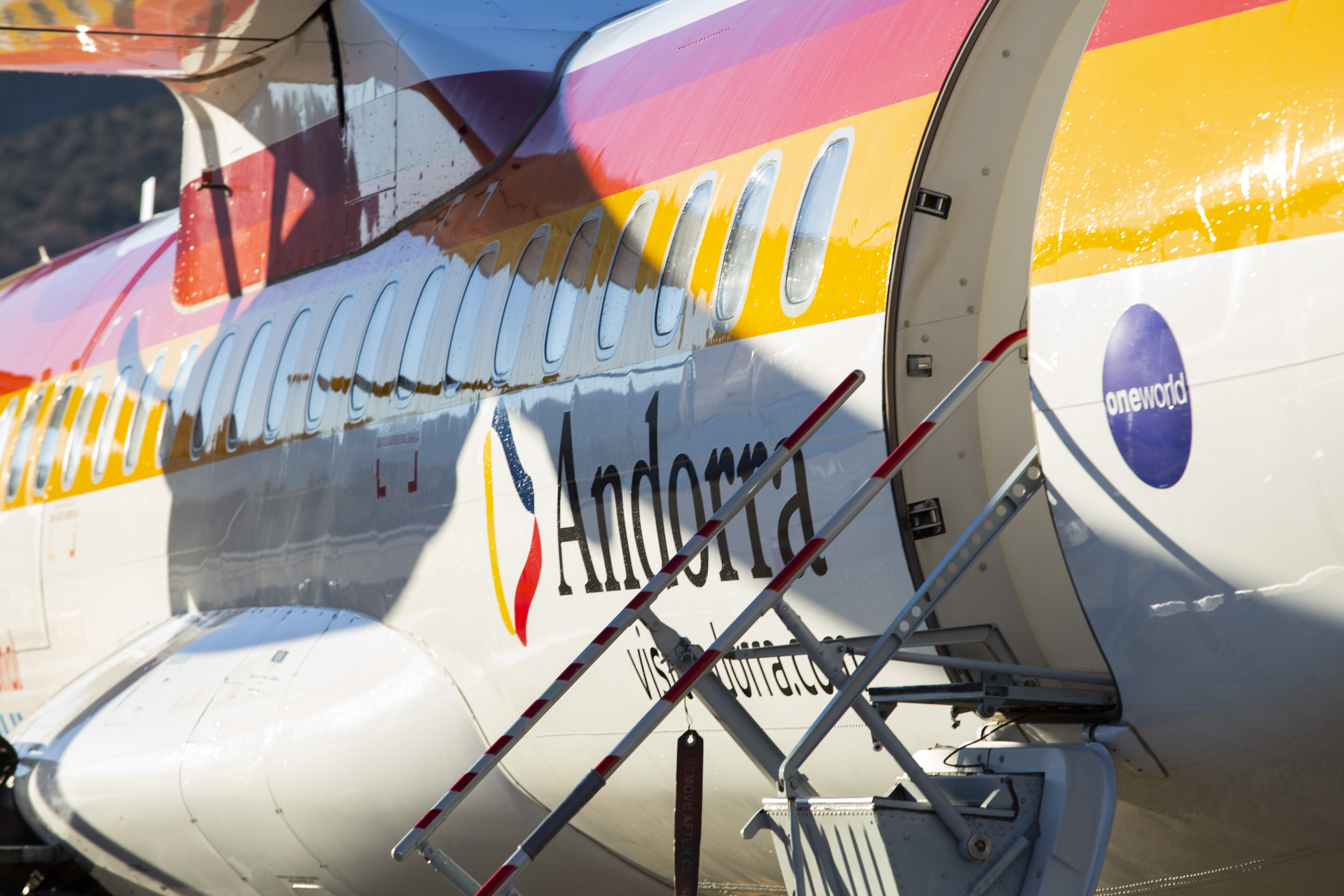 Inaugurada la línia de vols regulars entre Andorra–La Seu i Madrid