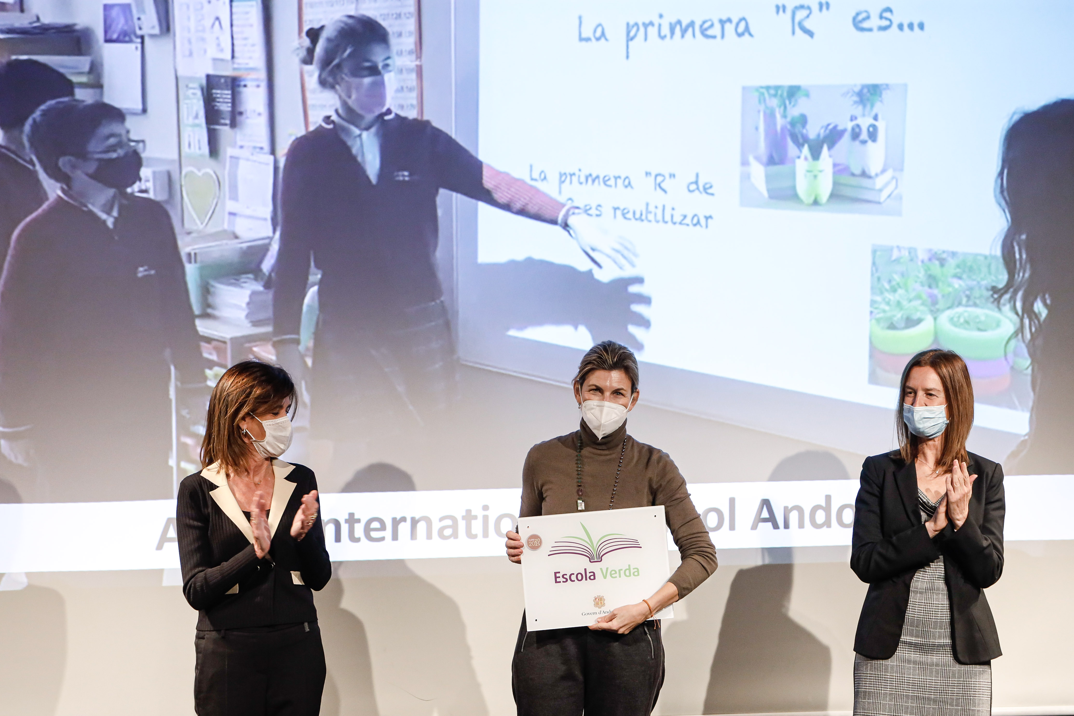 El 100% de les escoles públiques s’adhereixen al programa Escola Verda