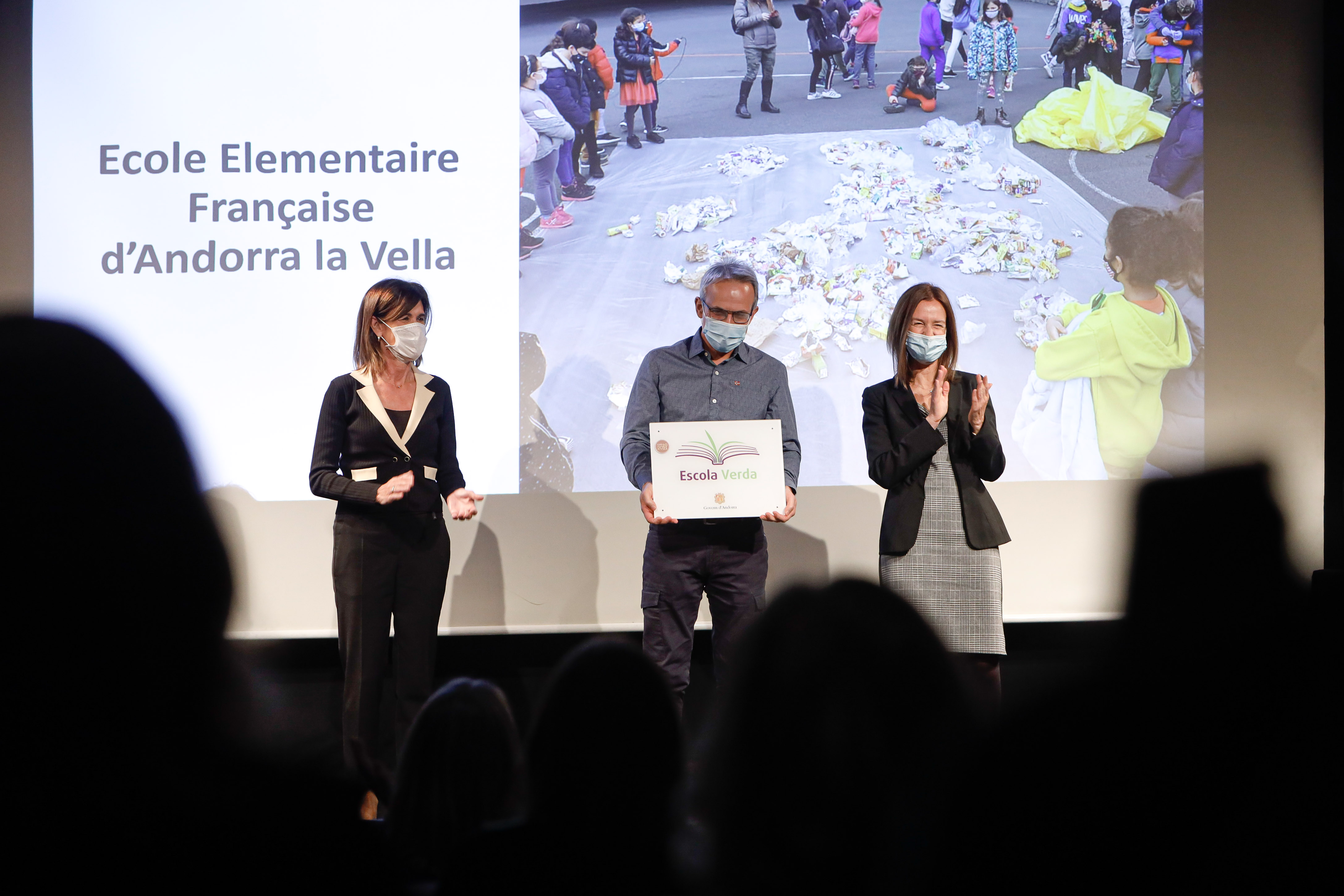 El 100% de les escoles públiques s’adhereixen al programa Escola Verda