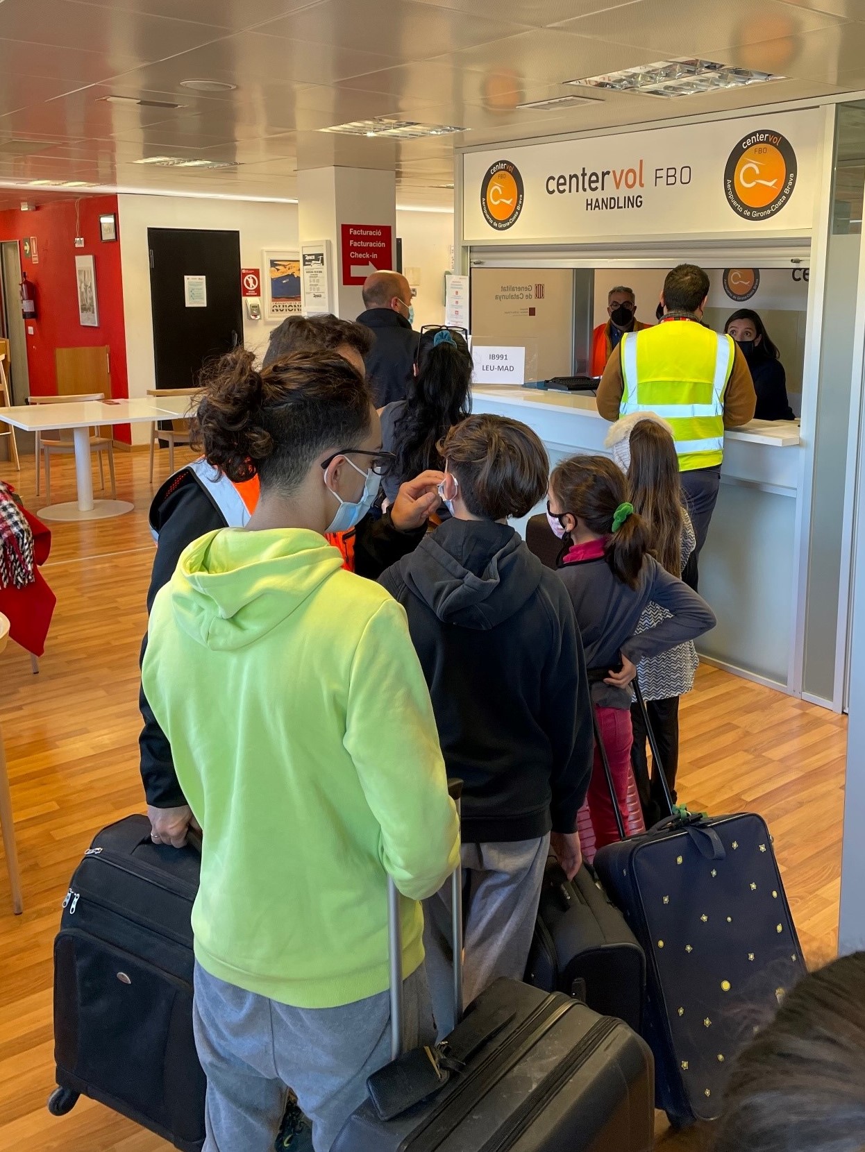 Simulacre de facturació i controls de seguretat a l’aeroport d’Andorra-La Seu previ a l’inici dels vols regulars