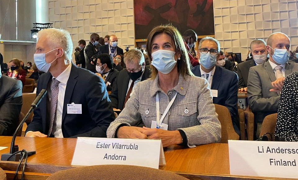 Vilarrubla dona suport a la Declaració de París adoptada a la UNESCO, que busca mobilitzar recursos financers per a l’educació