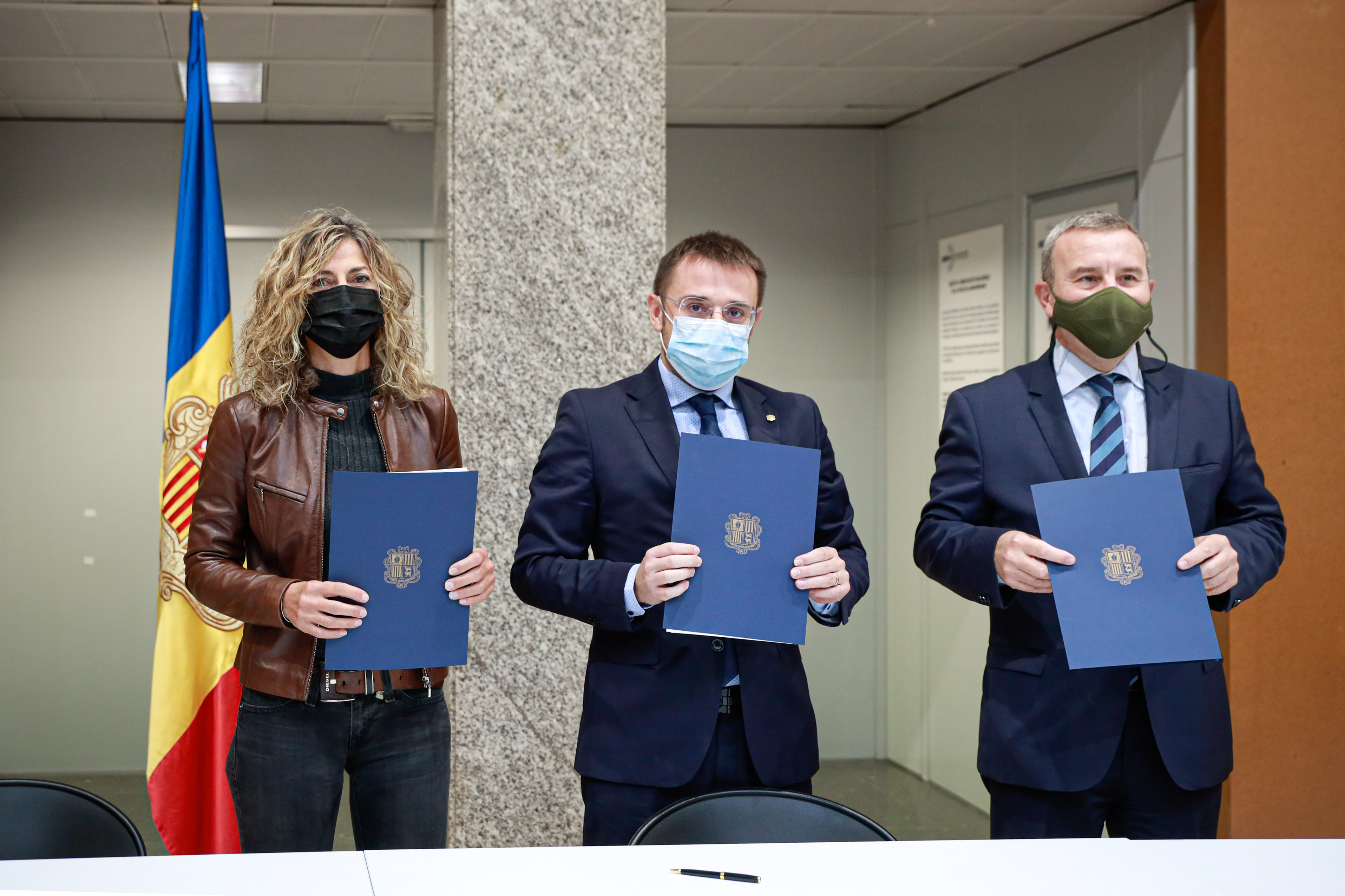 Conveni entre Protecció Civil, l’UHA i Autèntics Hotels per col·laborar en l’allotjament de persones afectades per situacions d’emergència