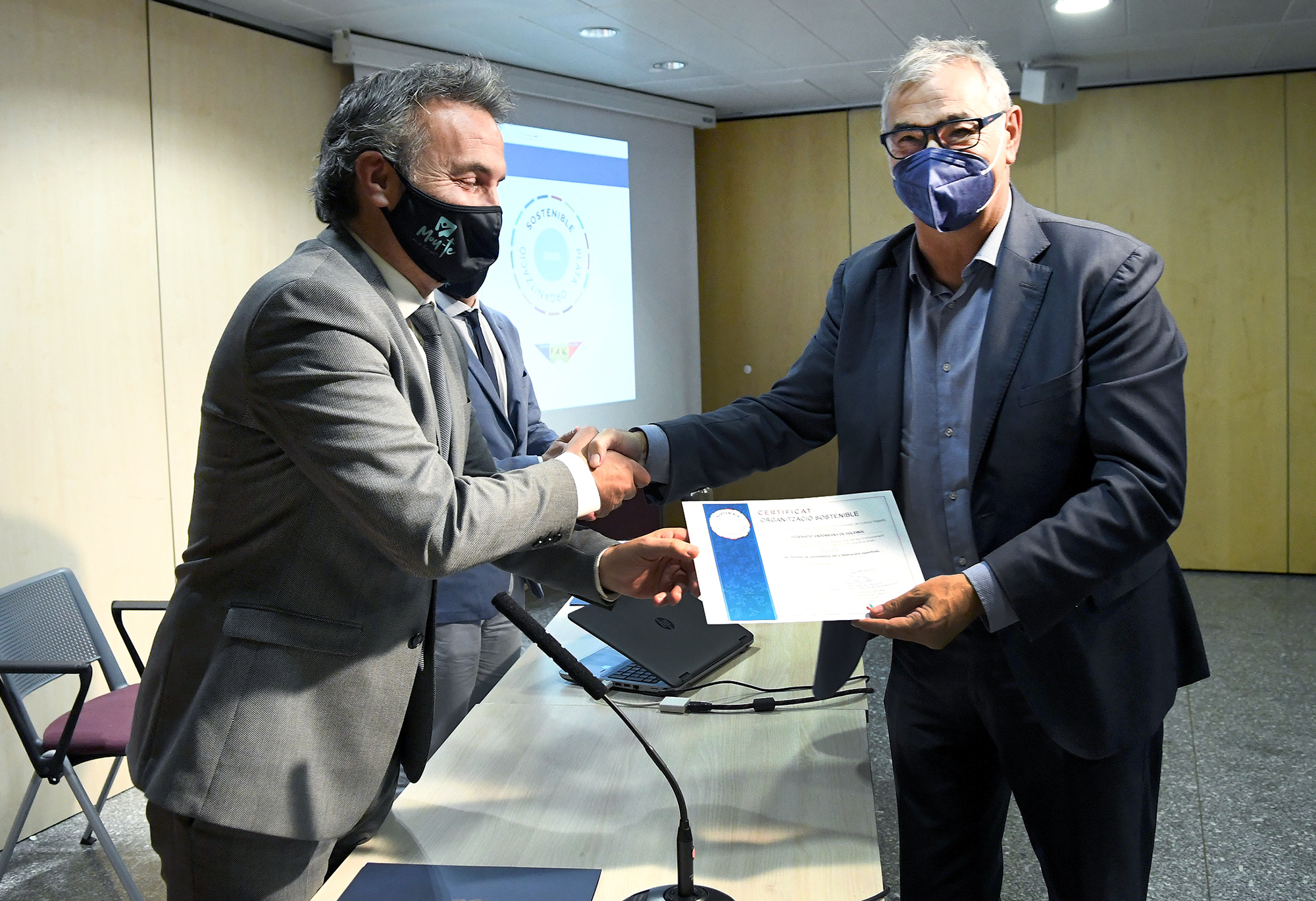 Prova pilot per impulsar les bones pràctiques ambientals entre les federacions esportives del país