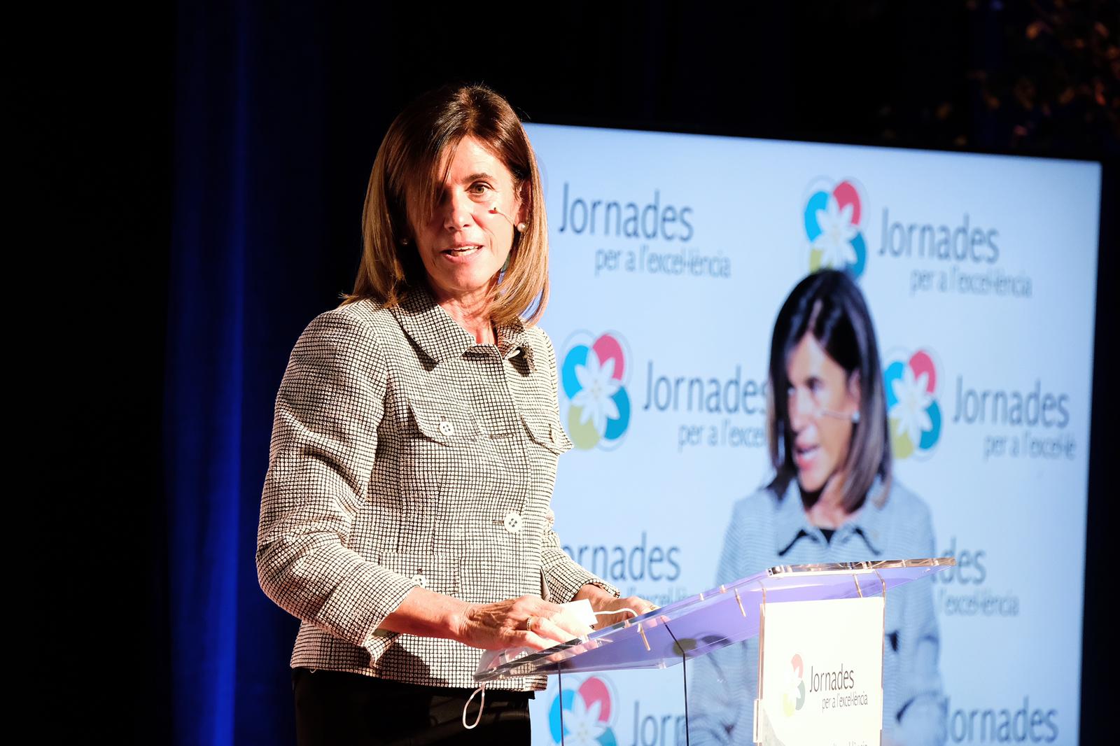 La ministra Vilarrubla es reuneix amb el conseller català d’Educació, Gonzàlez-Cambray, a Esterri d’Àneu