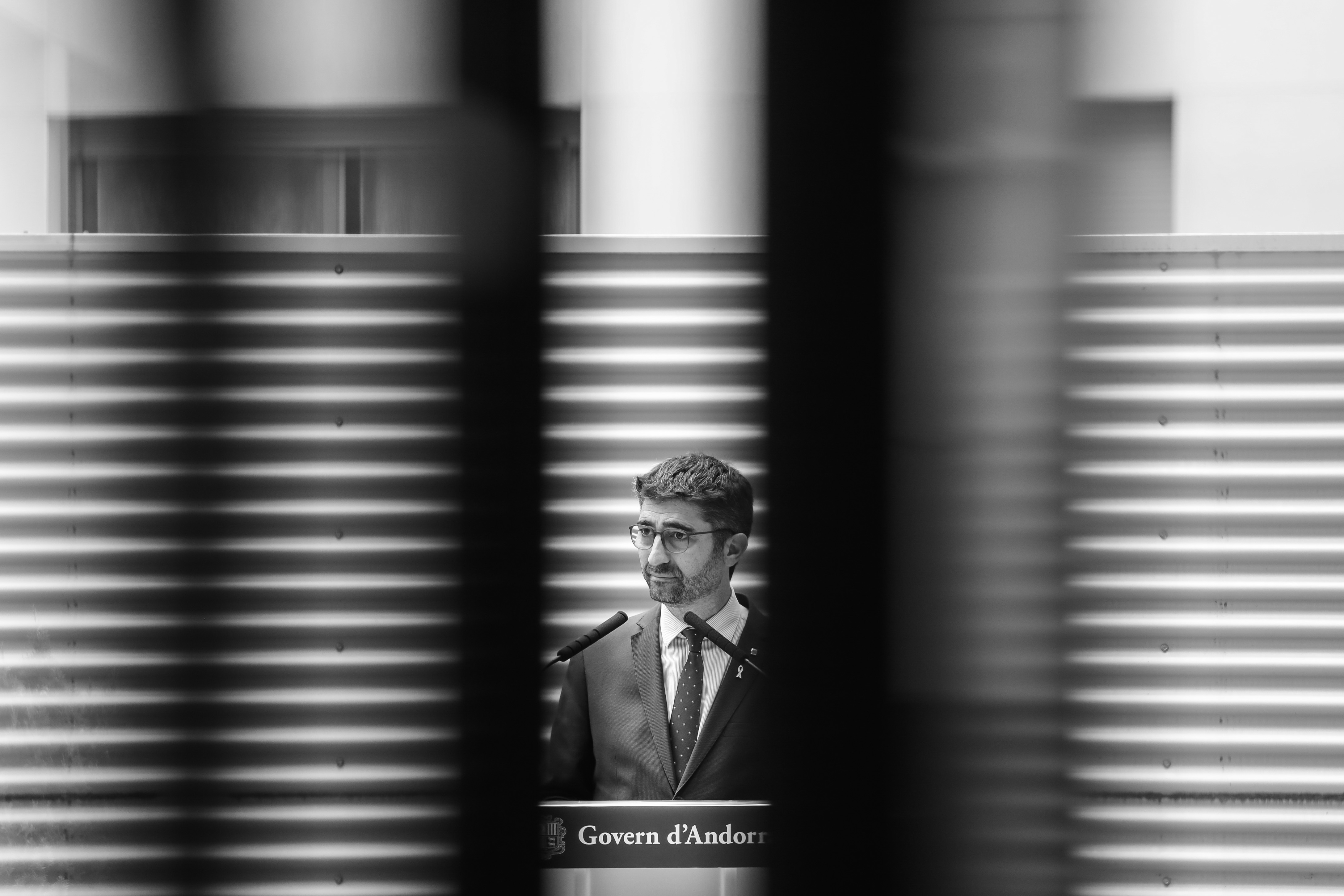 El ministre Jordi Gallardo tracta amb el vicepresident de la Generalitat, Jordi Puigneró, l’inici dels vols regulars des d’Andorra-La Seu aquest mateix hivern