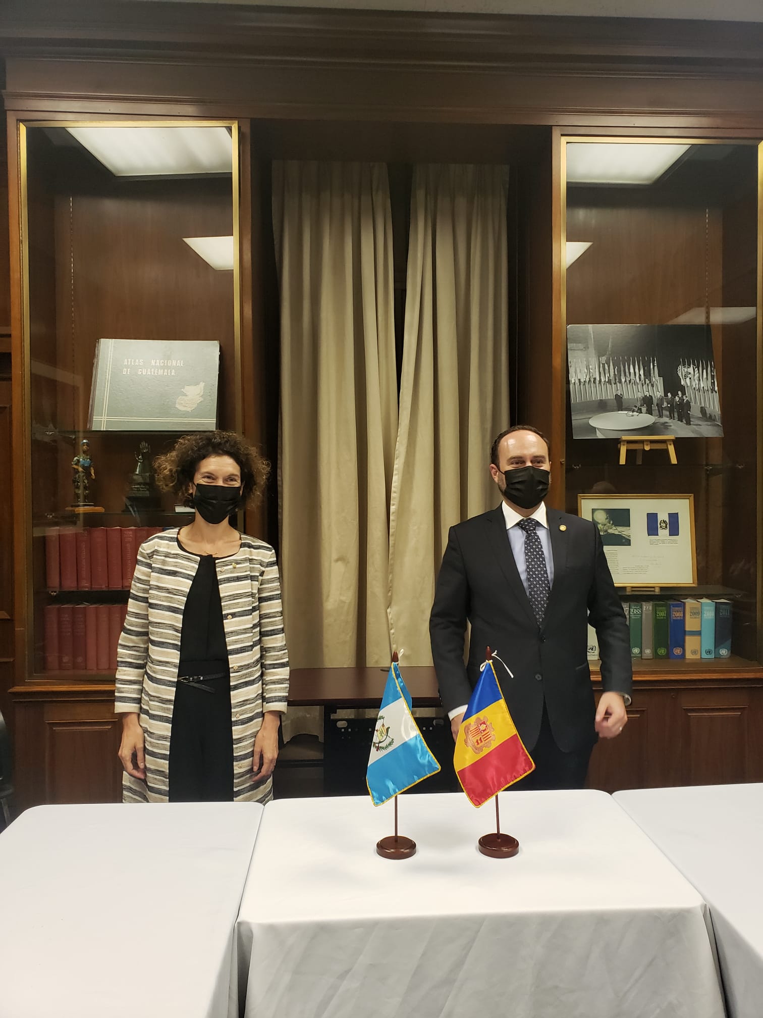 Maria Ubach es reuneix amb els ministres d'Afers Exteriors de Colòmbia, Guatemala i Bolívia per tractar temes d'interès comú, com la lluita contra el canvi climàtic