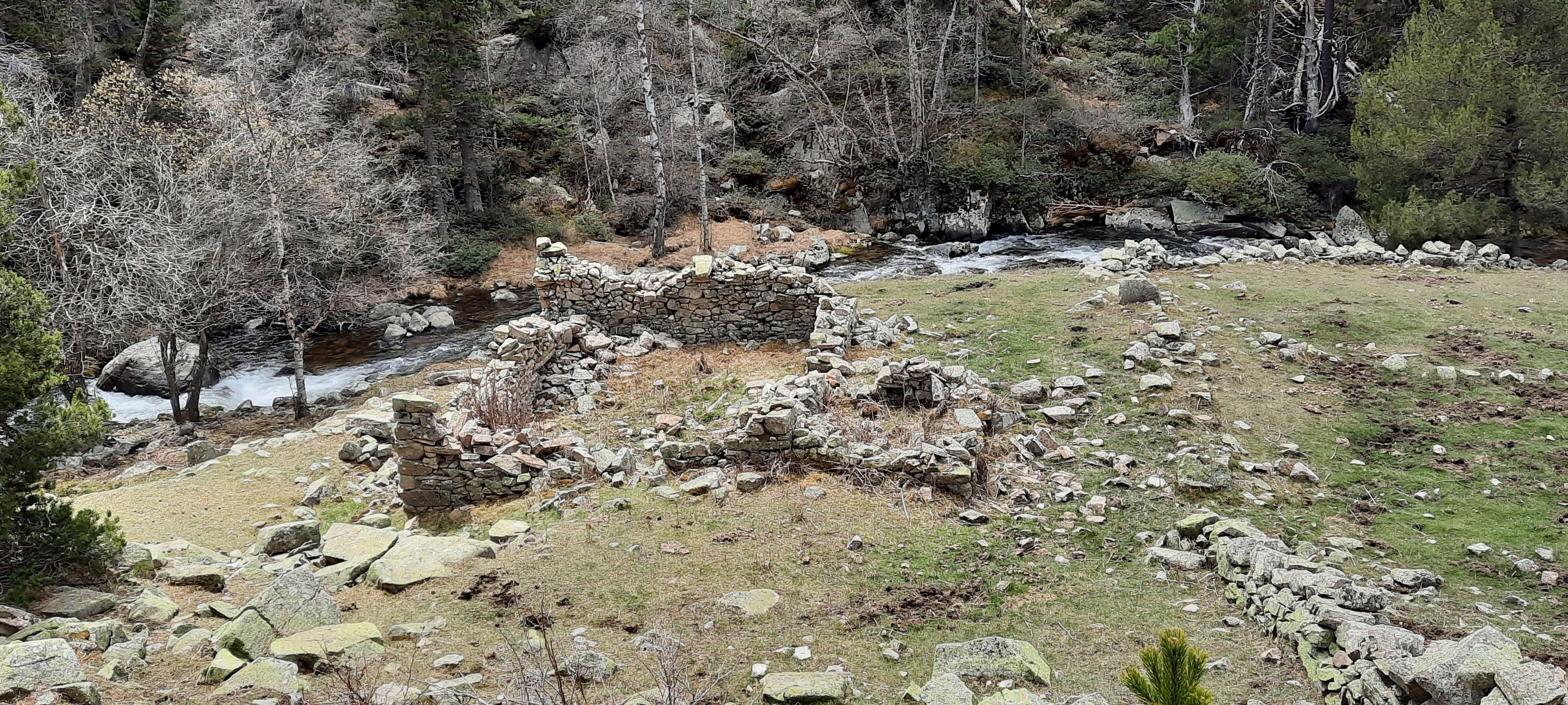 Comencen els treballs d’estudi, conservació integral i valorització de la Farga del Madriu ubicada a la Vall del Madriu-Perafita-Claror