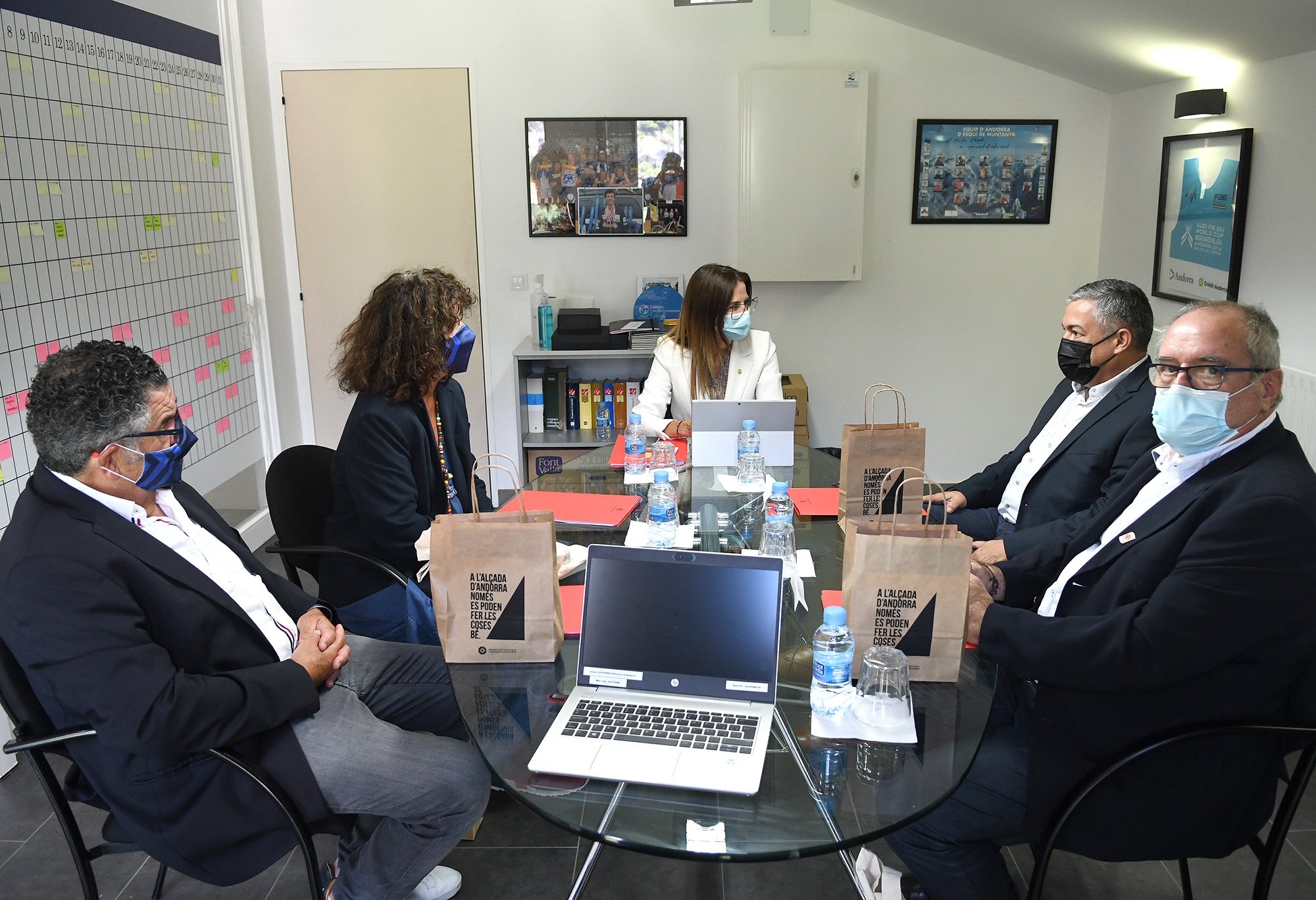 Riva rep als representants de Federació Francesa de Rugbi i de la Lliga Occitània de Rugbi per enfortir els llaços de cooperació