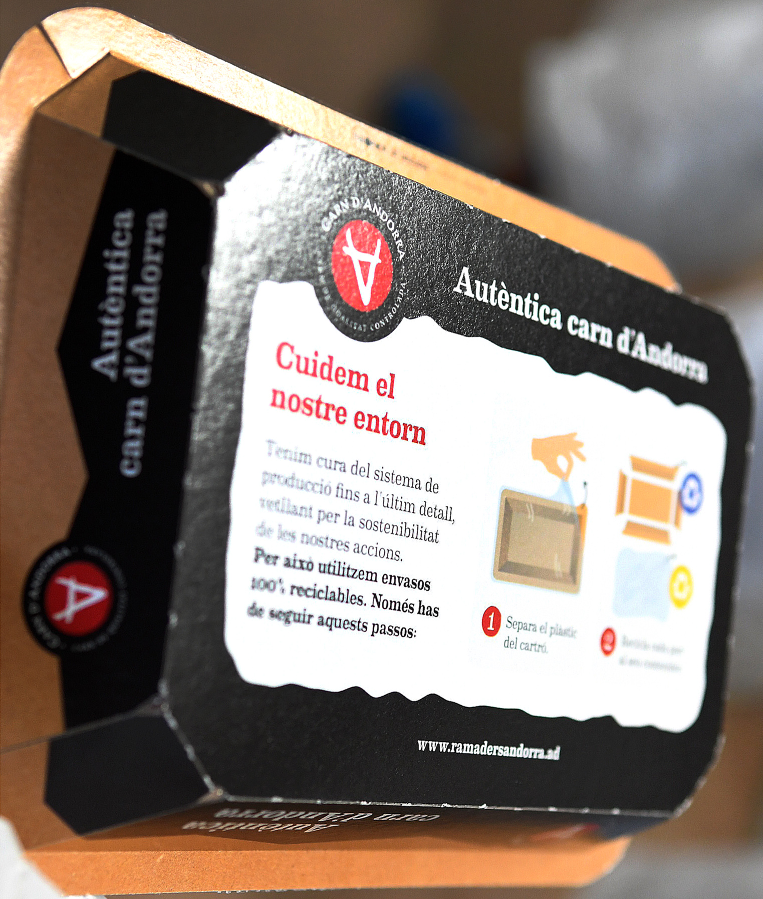 Calvó presenta el projecte per comercialitzar la Carn d’Andorra en format de safates per ampliar la seva distribució