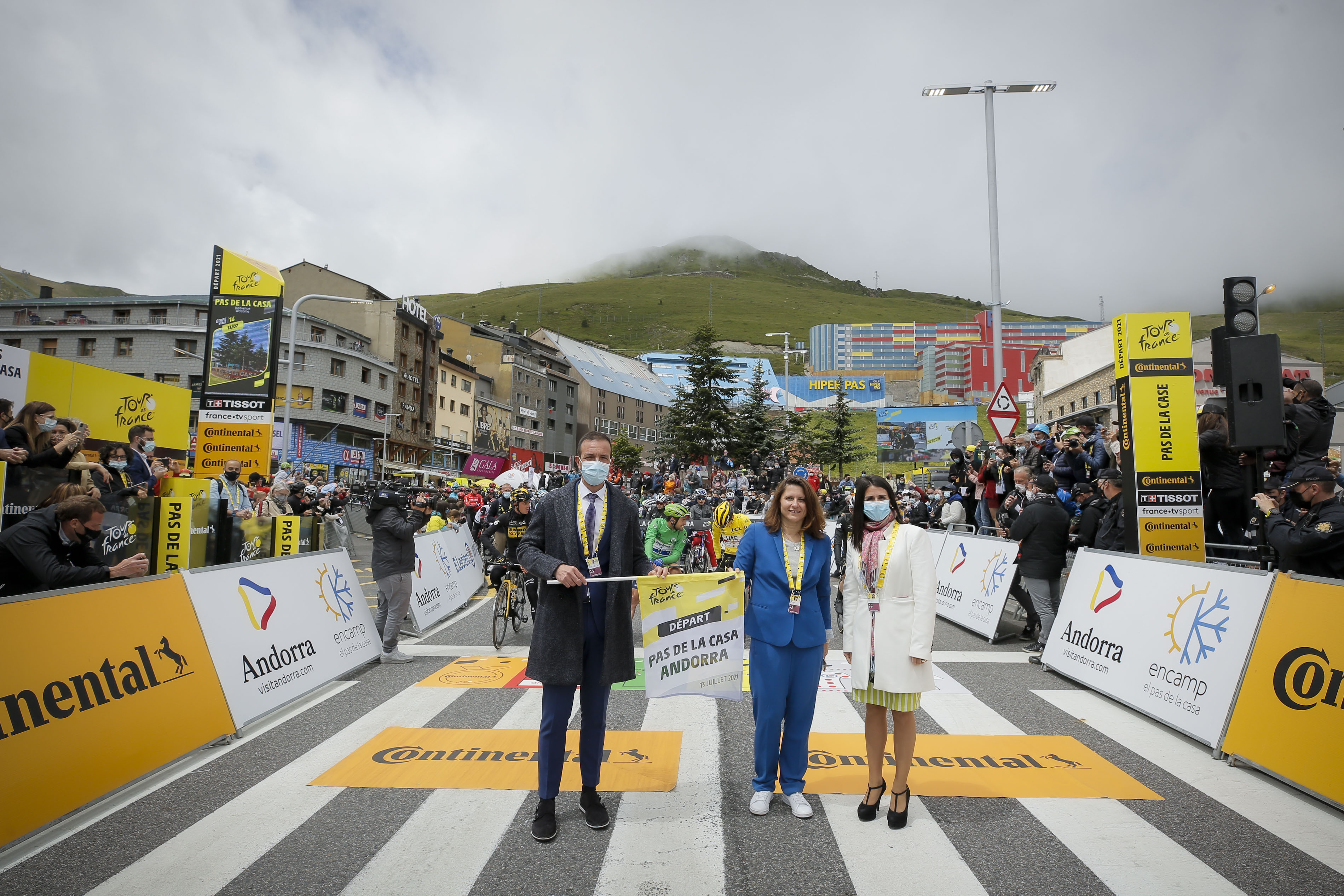 La ministra Sílvia Riva i la ministra d’Esports gal·la, Roxana Maracineanu, comparteixen la voluntat de promoure l’intercanvi esportiu entre Andorra i França