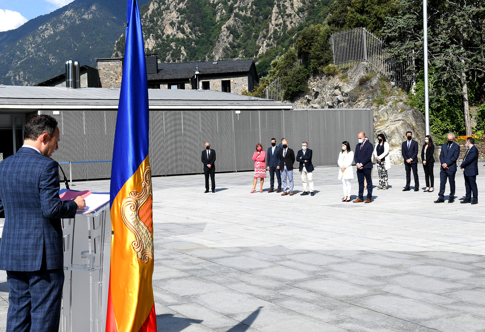 El Govern i els comuns signen l’acord institucional per pal·liar els impactes econòmics de la COVID-19