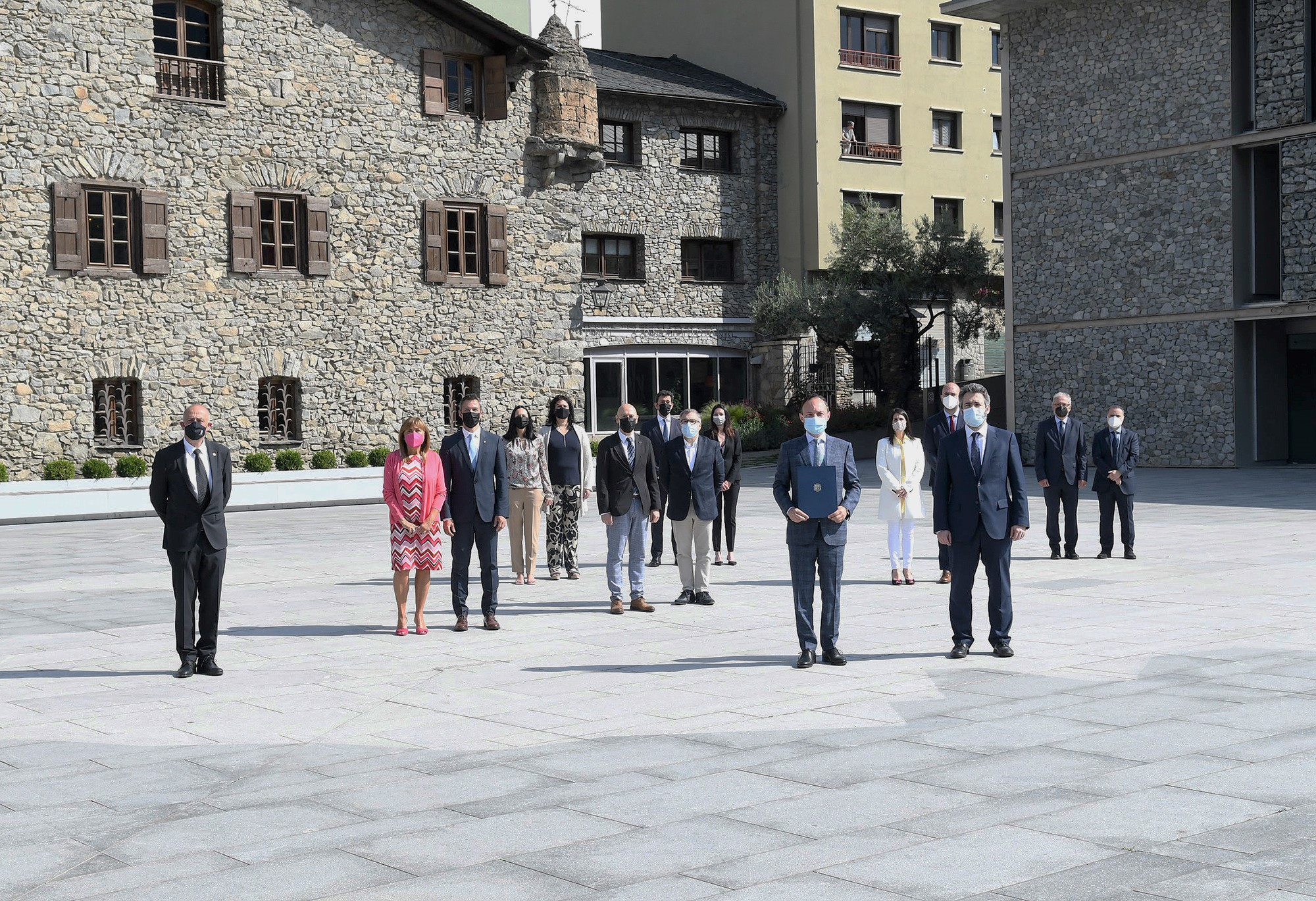 El Govern i els comuns signen l’acord institucional per pal·liar els impactes econòmics de la COVID-19