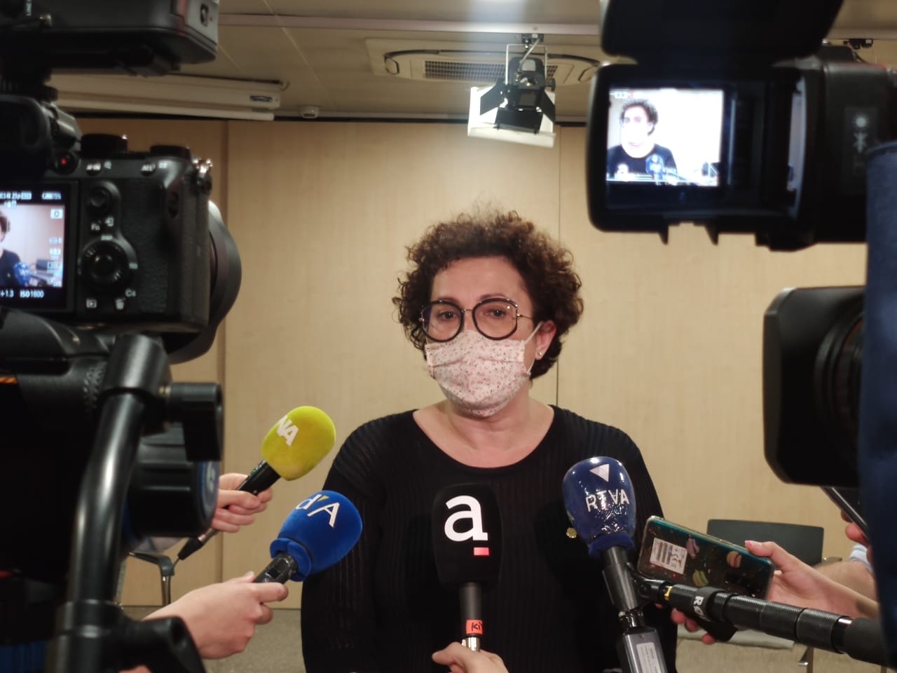 Una nova família de refugiats sirians arriba a Andorra