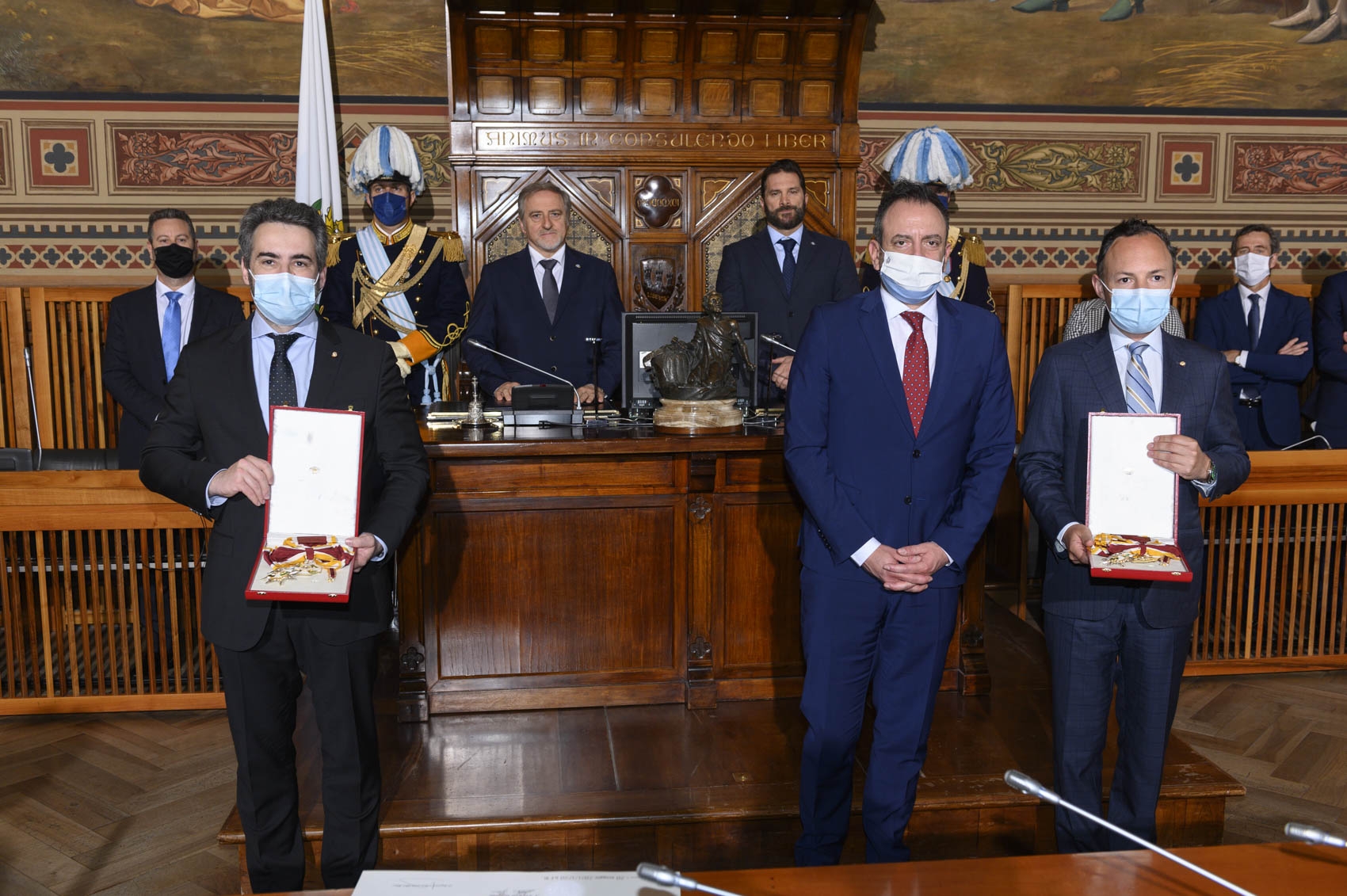 Espot i Jover reben la Gran Creu de l’Ordre Eqüestre de Santa Àgata