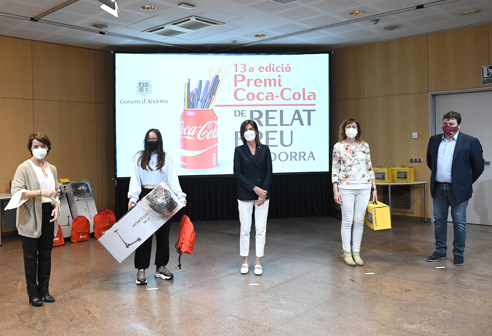 Més de 800 alumnes participen al 13è Premi Coca-cola de relat breu