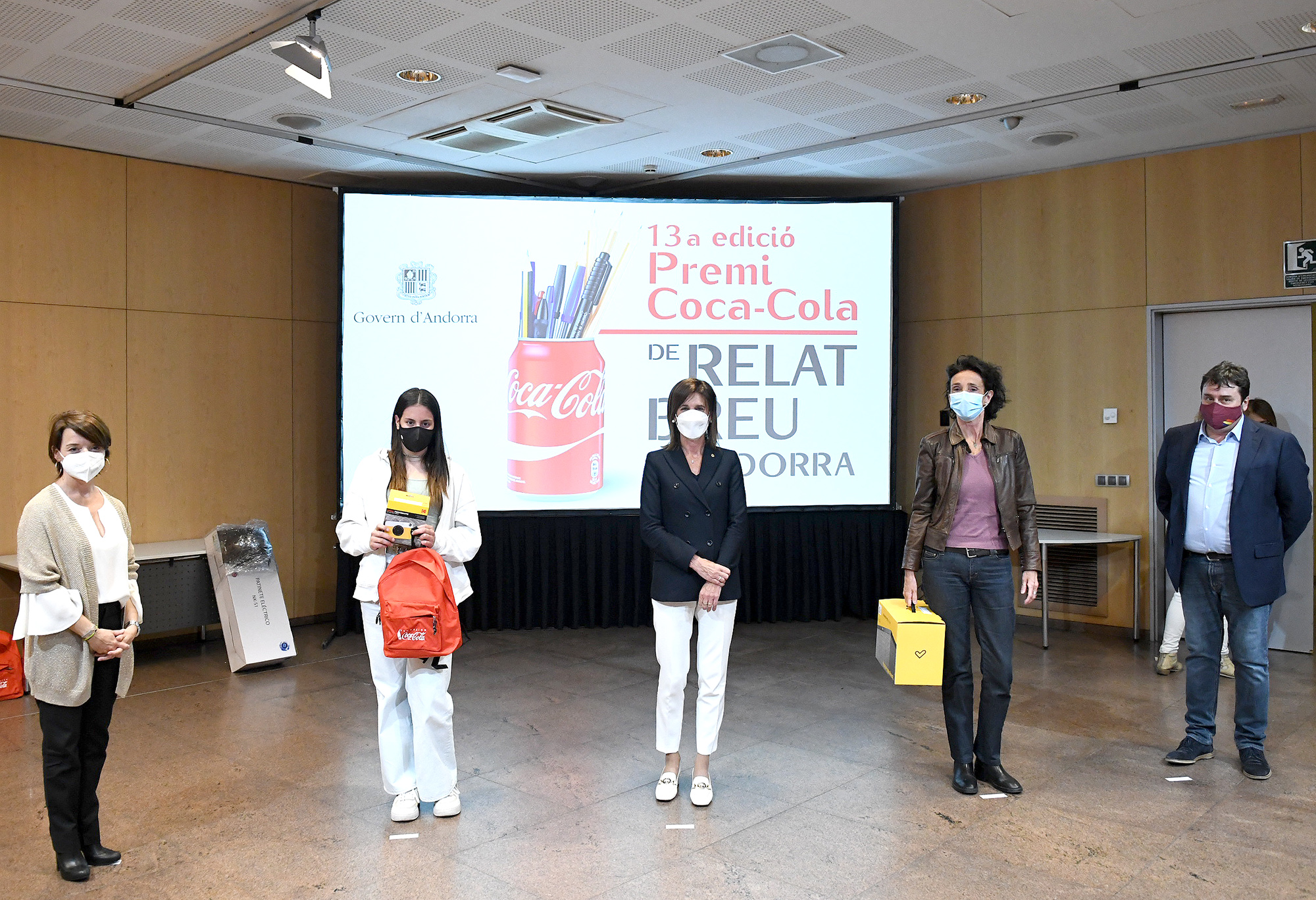 Més de 800 alumnes participen al 13è Premi Coca-cola de relat breu