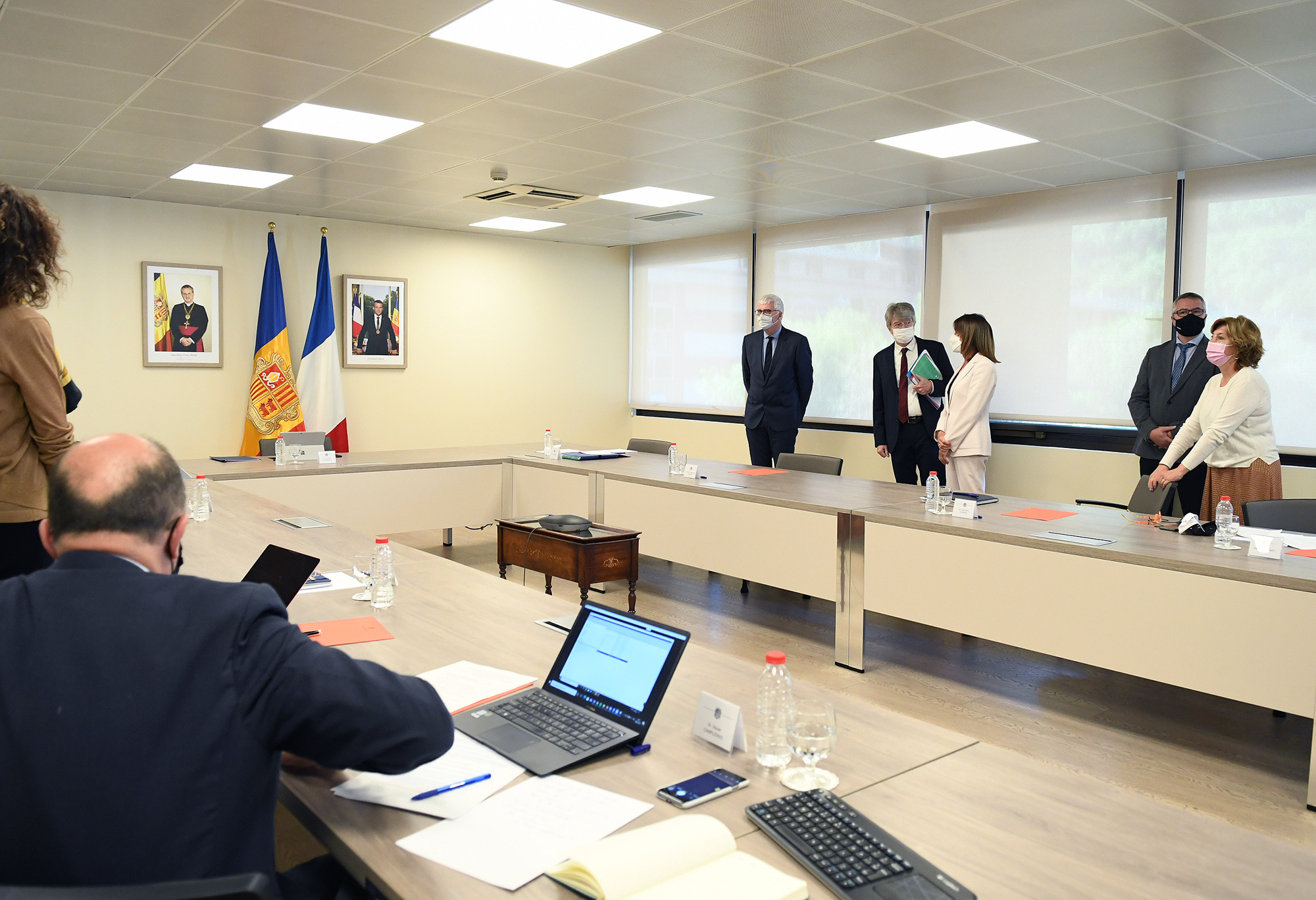 Vilarrubla es reuneix amb el director general de l’ensenyament escolar gal a la Comissió Mixta franco-andorrana