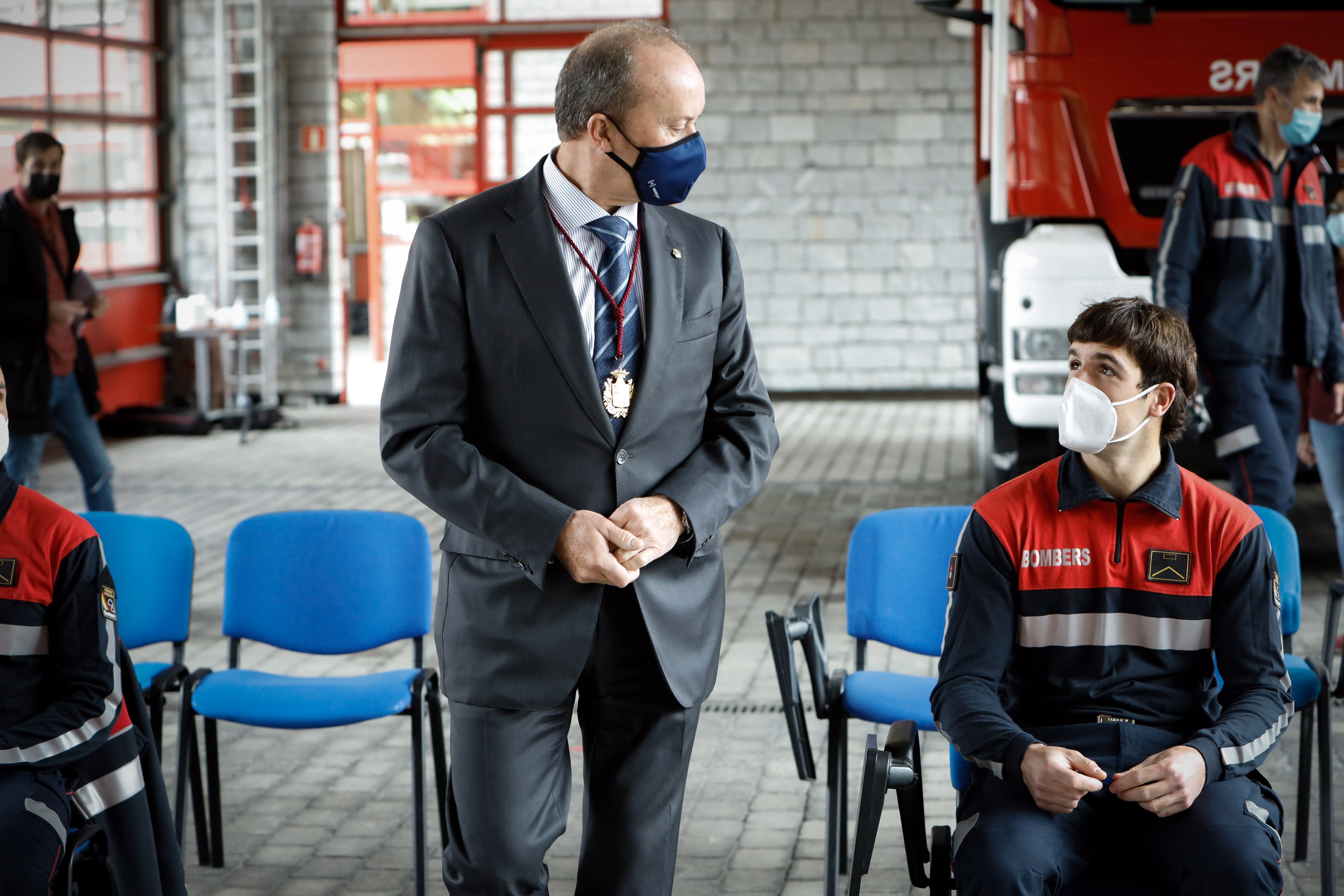 Rossell destaca la “resiliència i el compromís” del Cos de Bombers per fer front a la pandèmia en l’acte de presa de possessió de sis nous efectius