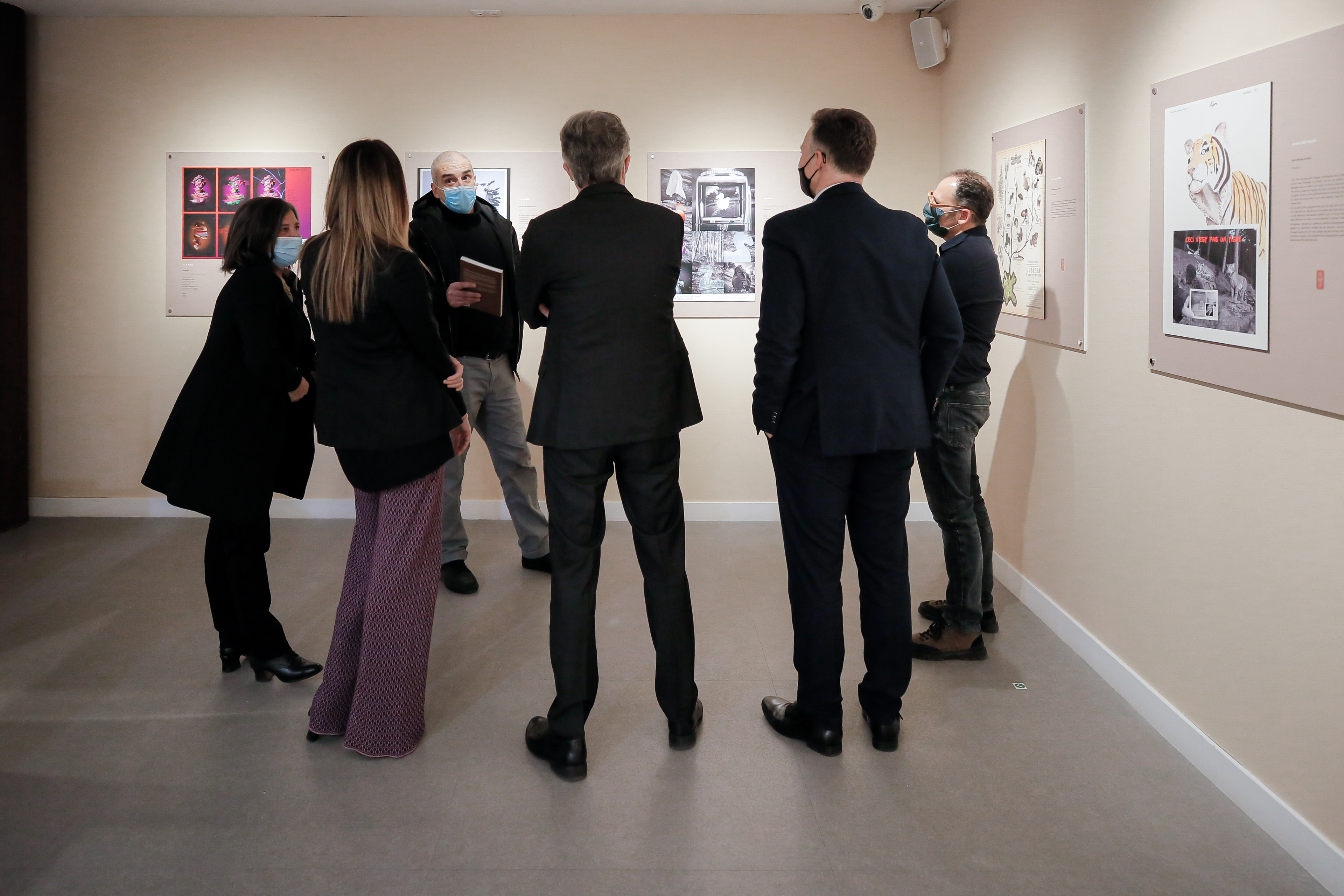 S’exposen les obres artístiques fruit del taller impartit per Joan Fontcuberta i l’exposició Kintsugi es prorroga fins al 28 de maig