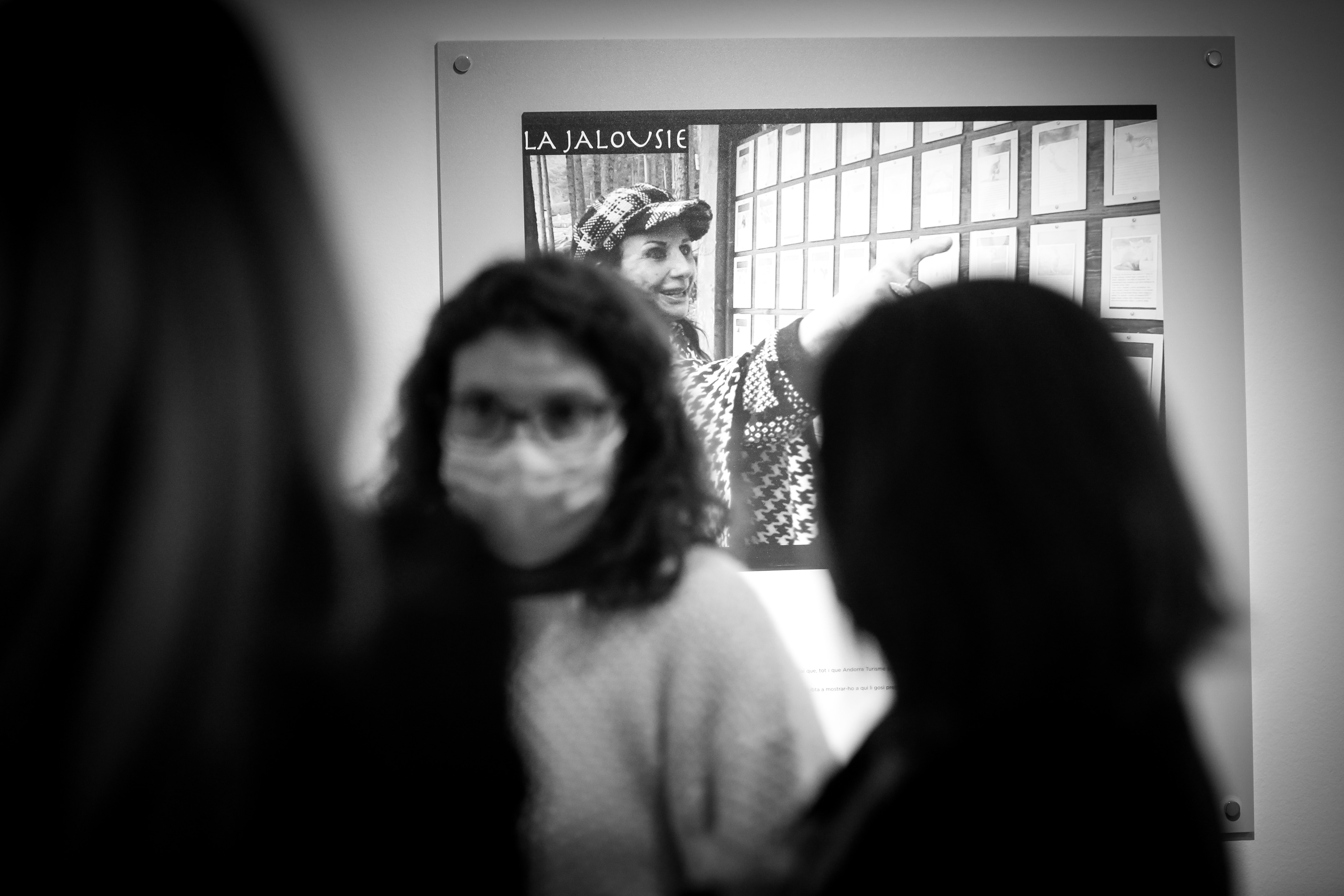 S’exposen les obres artístiques fruit del taller impartit per Joan Fontcuberta i l’exposició Kintsugi es prorroga fins al 28 de maig