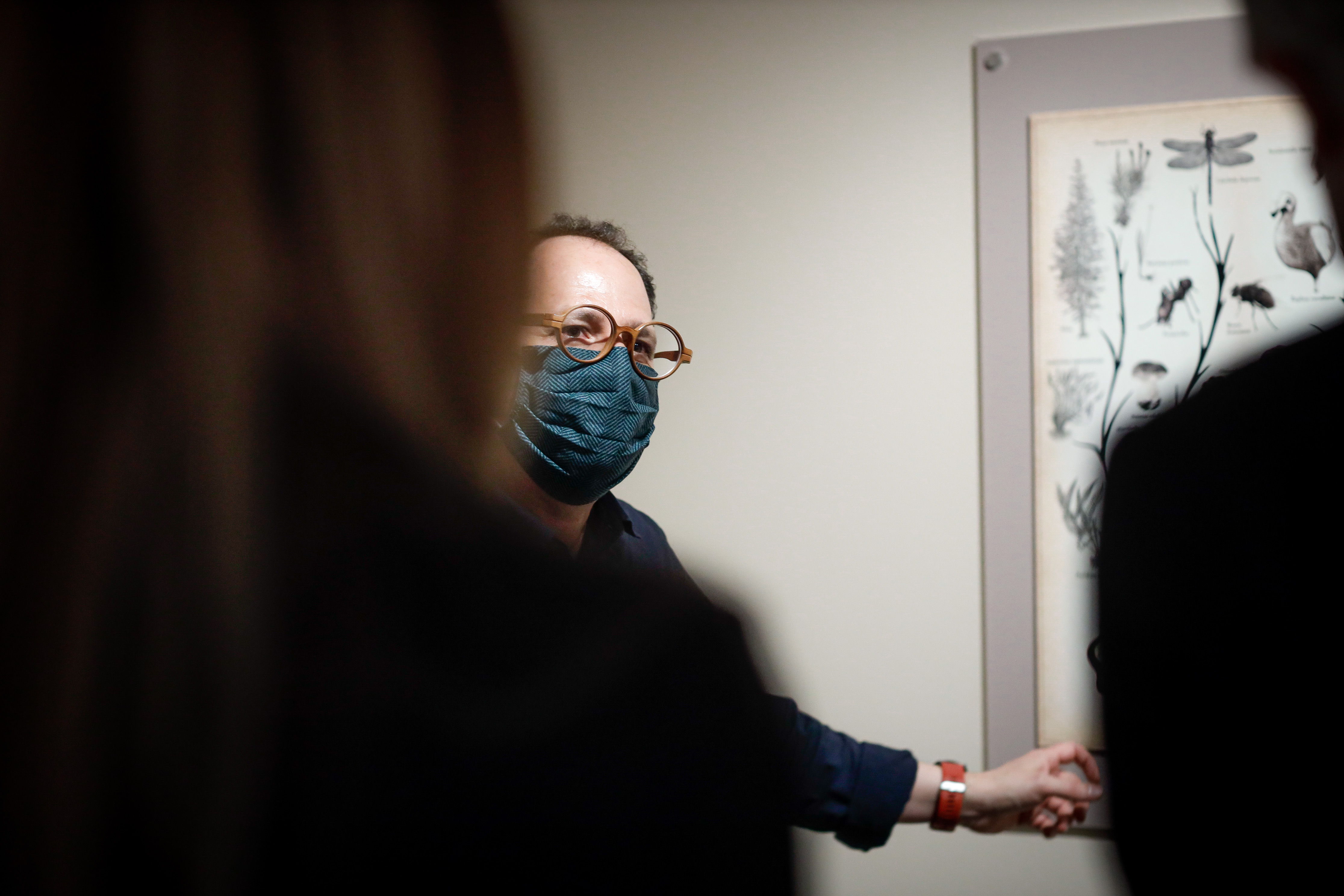 S’exposen les obres artístiques fruit del taller impartit per Joan Fontcuberta i l’exposició Kintsugi es prorroga fins al 28 de maig