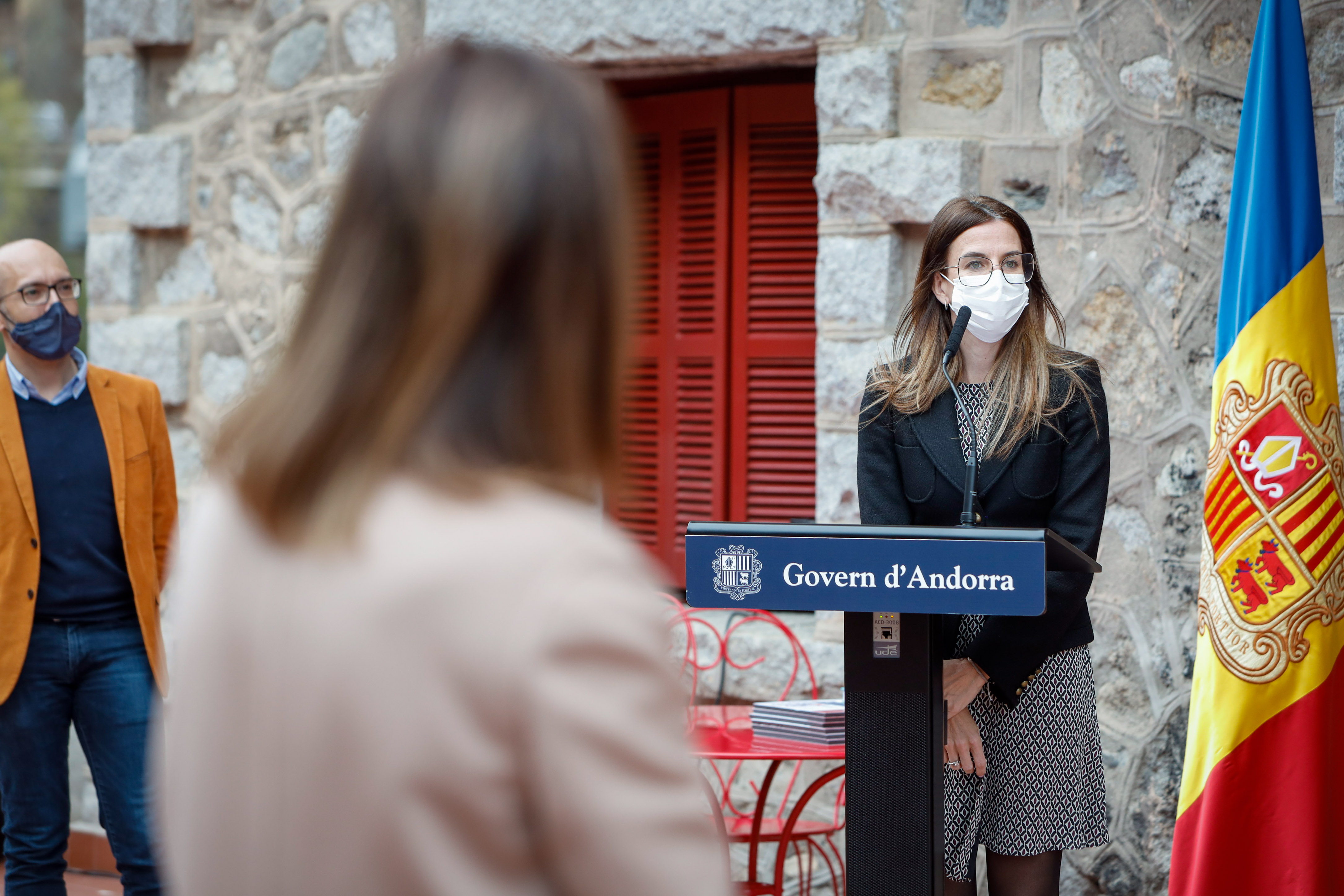 Guillem Estany i Helena Marsol reben el primer premi del catorzè Dictat nacional