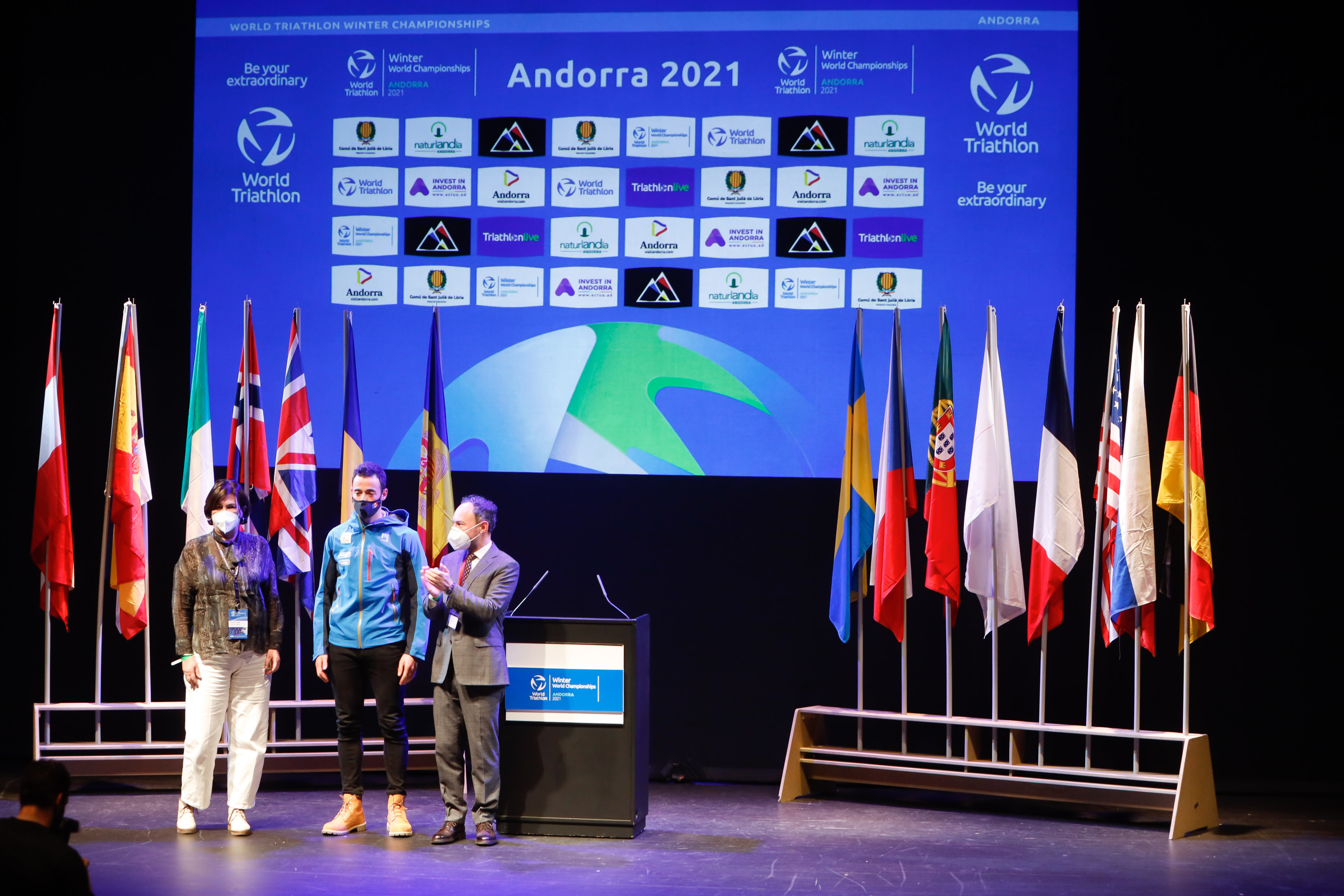 Espot destaca “el salt de qualitat d’Andorra en l’organització de proves esportives d’alt nivell” en la inauguració del Campionat del Món de Triatló d’Hivern