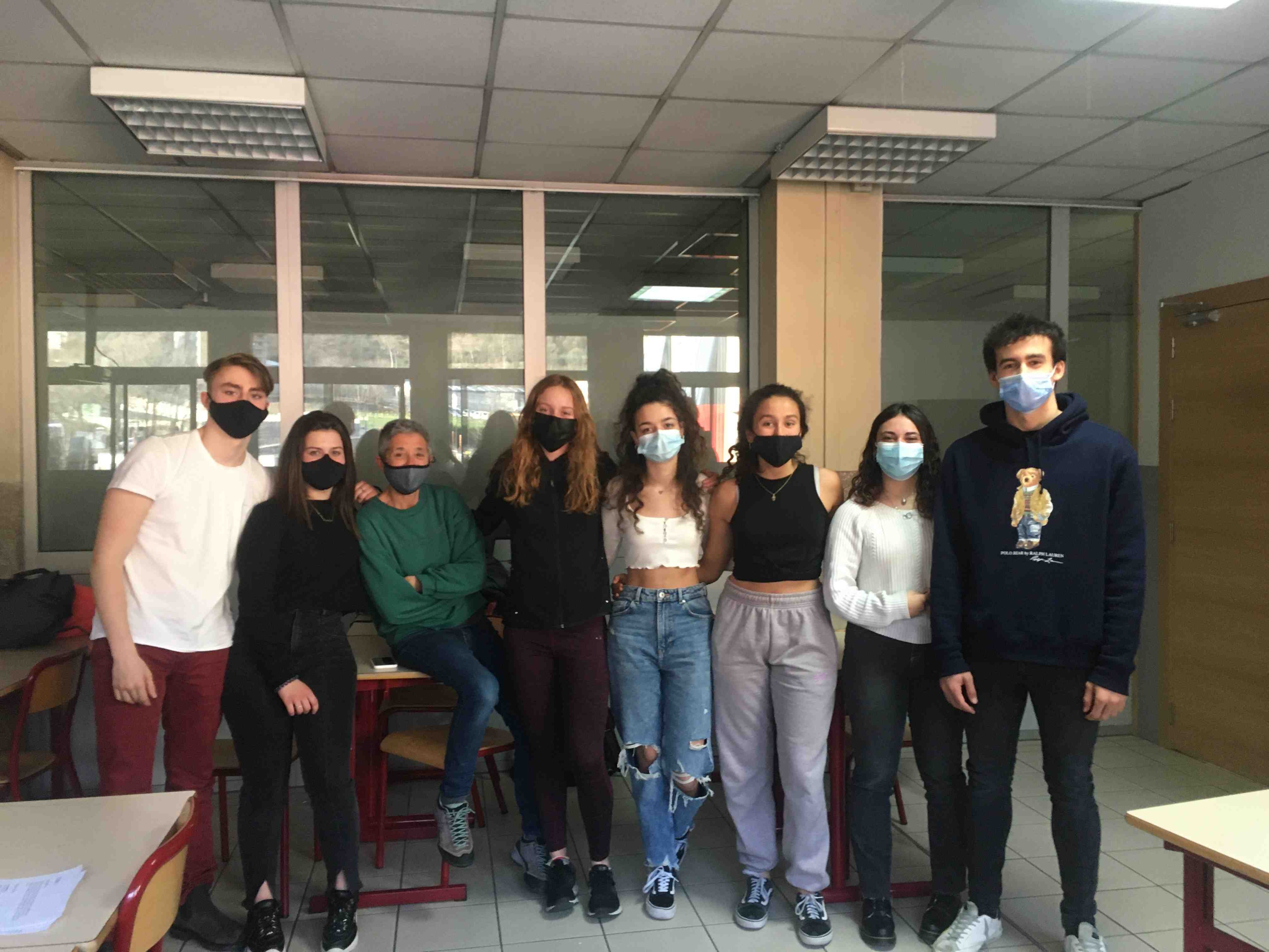 El Lycée Comte de Foix, classificat per a la fase final de la Lliga de Debat de Secundària i Batxillerat de la Xarxa Vives