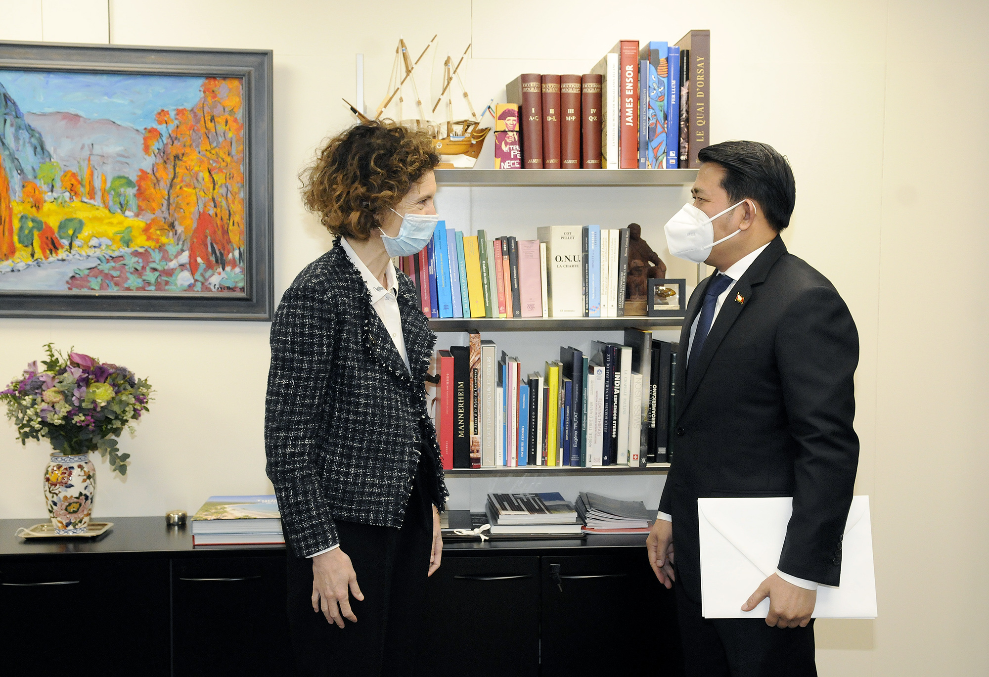 Els ambaixadors de vint-i-cinc països presenten les cartes credencials al copríncep episcopal