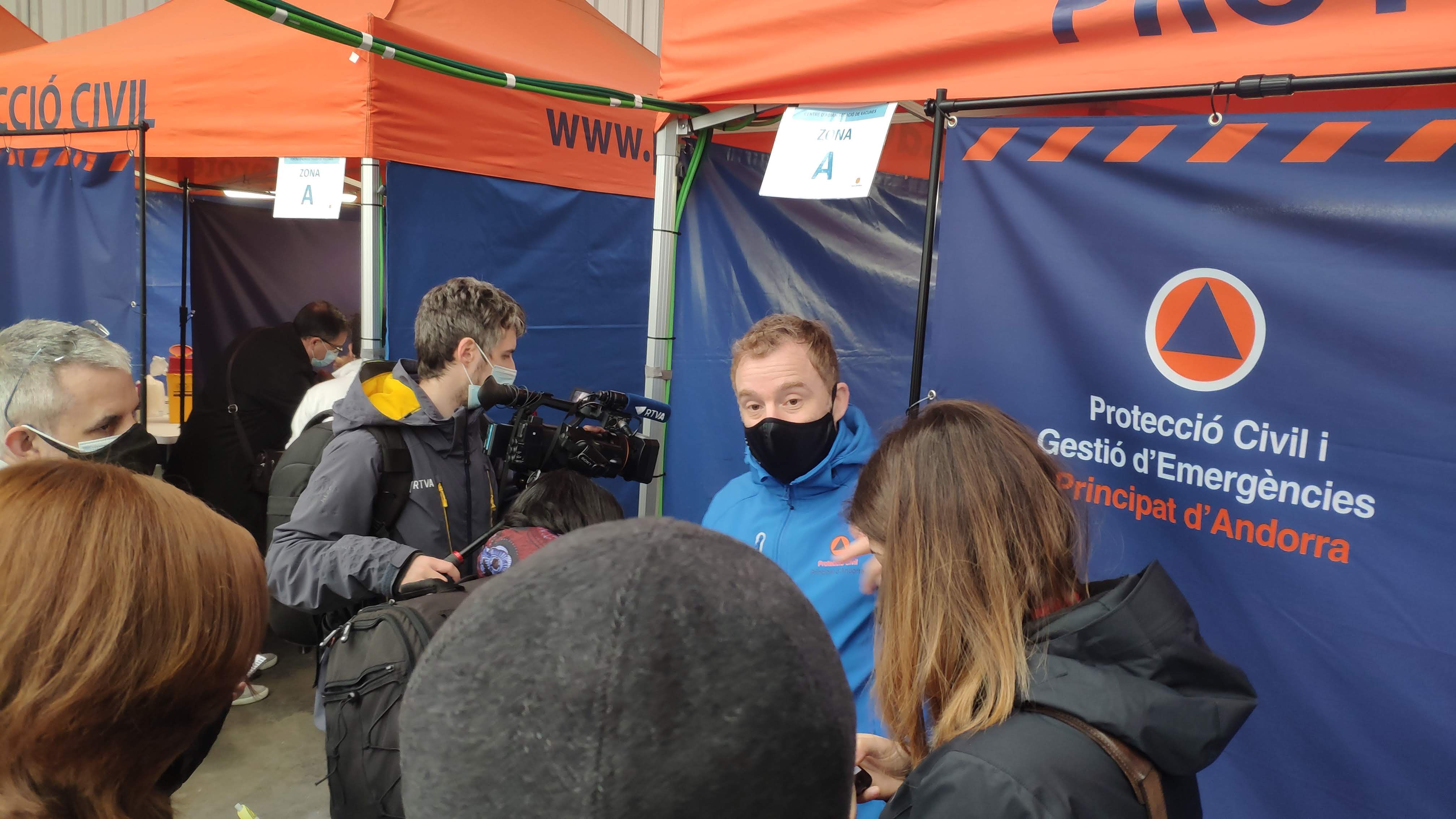 S’inicia l’administració de la vacuna contra la COVID-19 a la Plaça de Braus