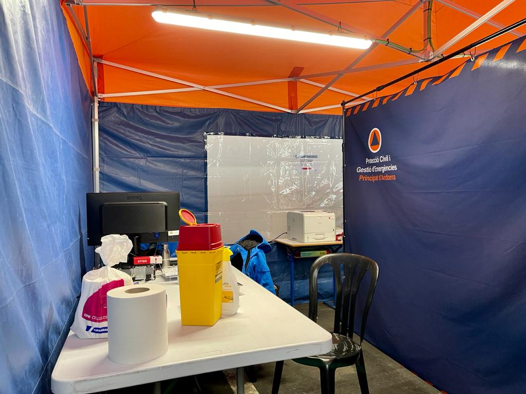 S’inicia l’administració de la vacuna contra la COVID-19 a la Plaça de Braus