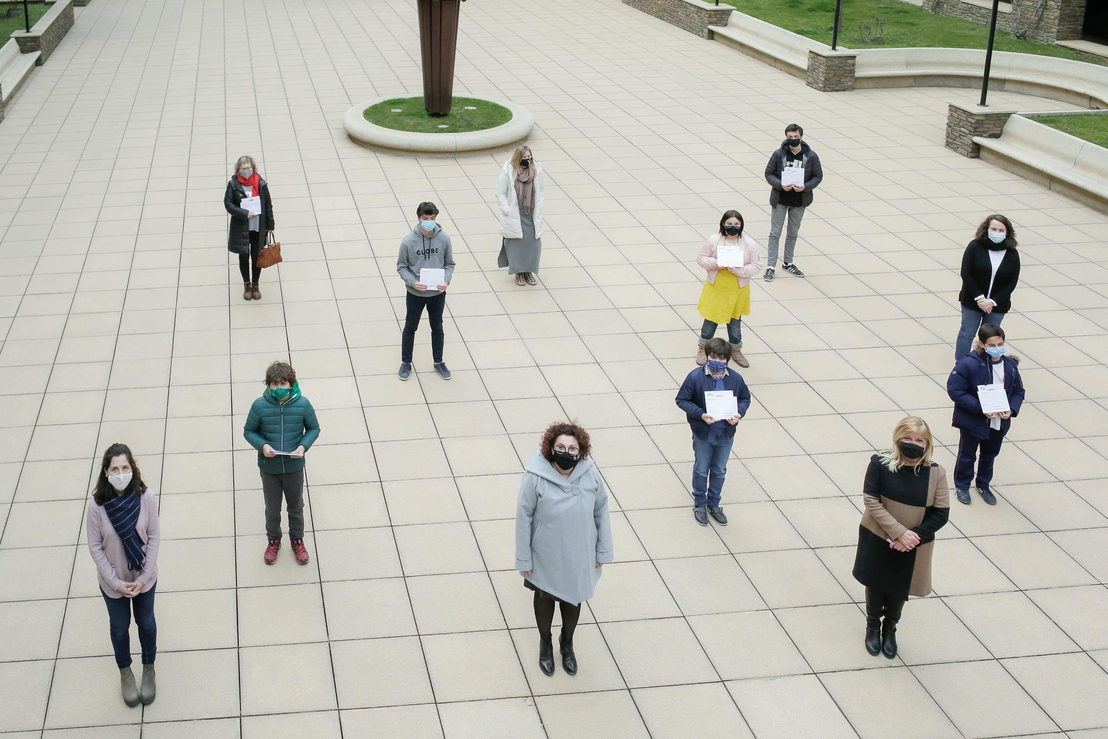Pallarés celebra que l’esperit creatiu no ha minvat tot i la COVID-19 durant el lliurament de premis del Concurs de contes de Nadal
