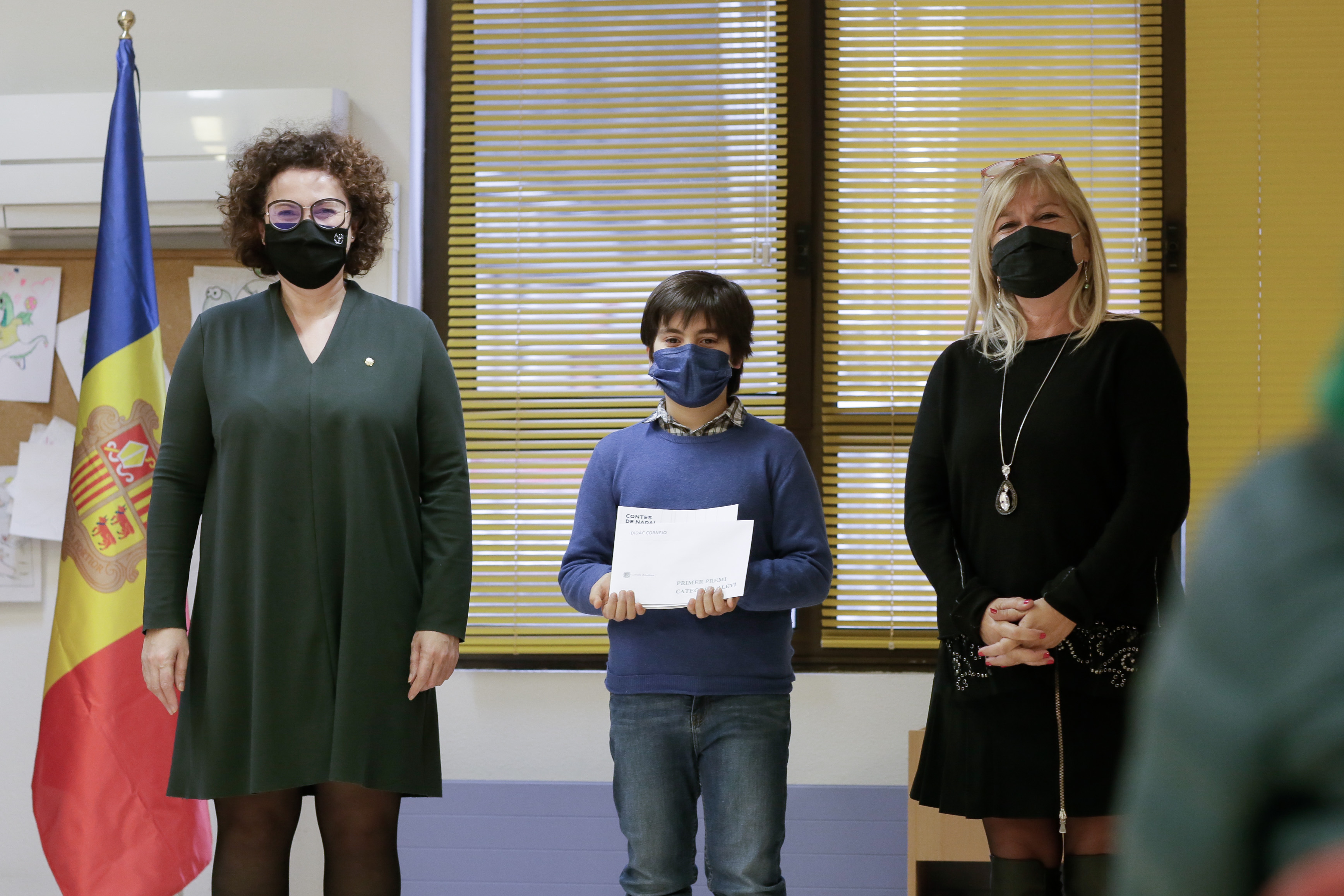 Pallarés celebra que l’esperit creatiu no ha minvat tot i la COVID-19 durant el lliurament de premis del Concurs de contes de Nadal