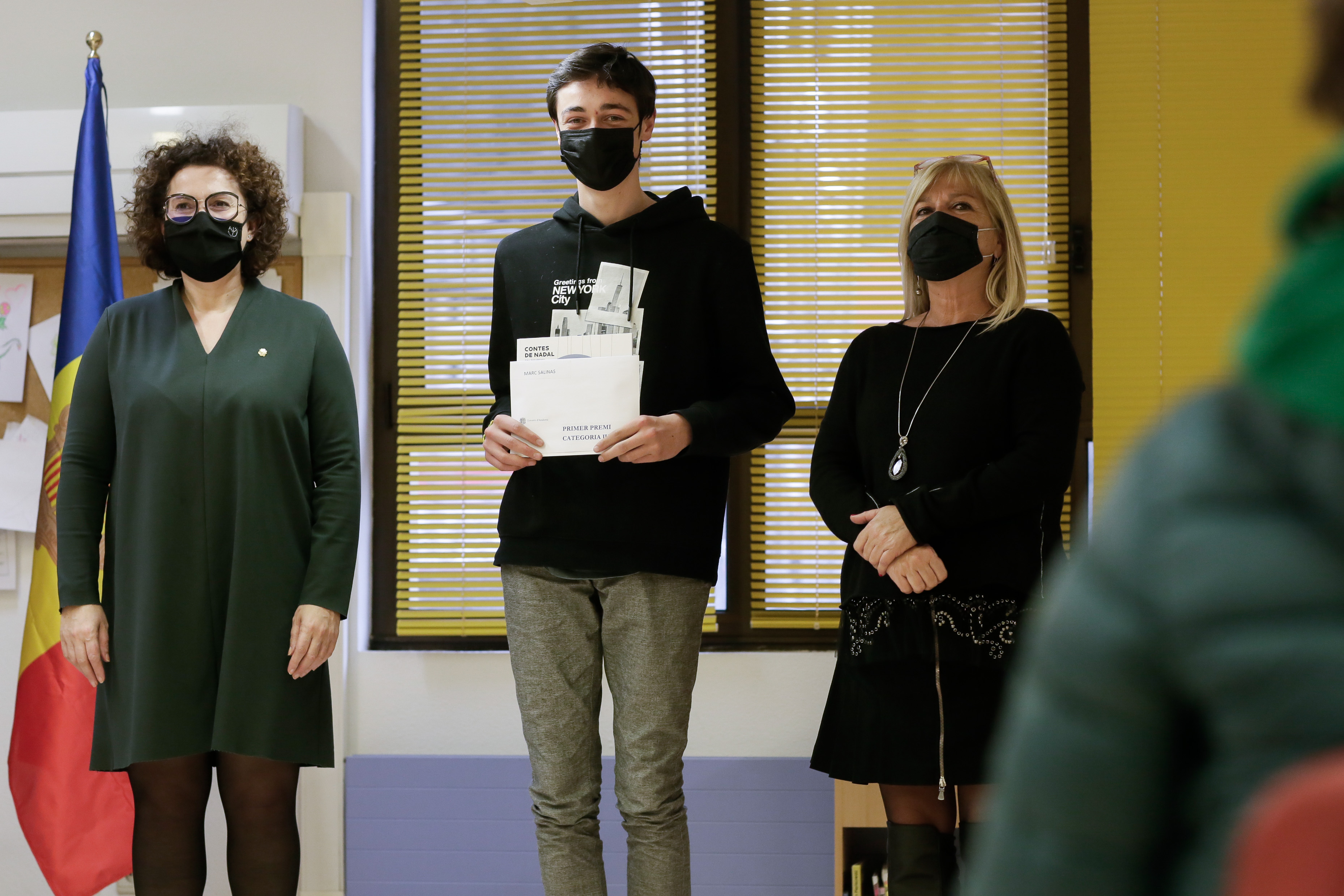 Pallarés celebra que l’esperit creatiu no ha minvat tot i la COVID-19 durant el lliurament de premis del Concurs de contes de Nadal