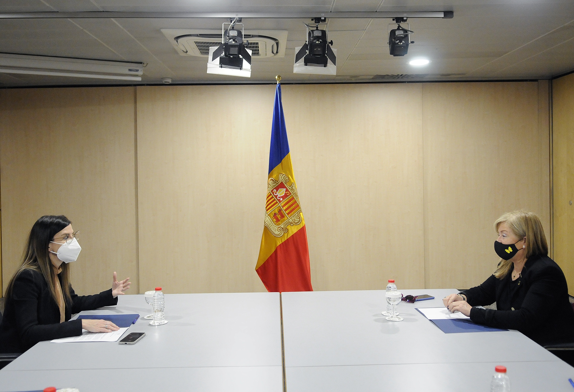 Govern i Generalitat refermen el compromís per la publicació en català de la revista de la UNESCO ‘El Correu’