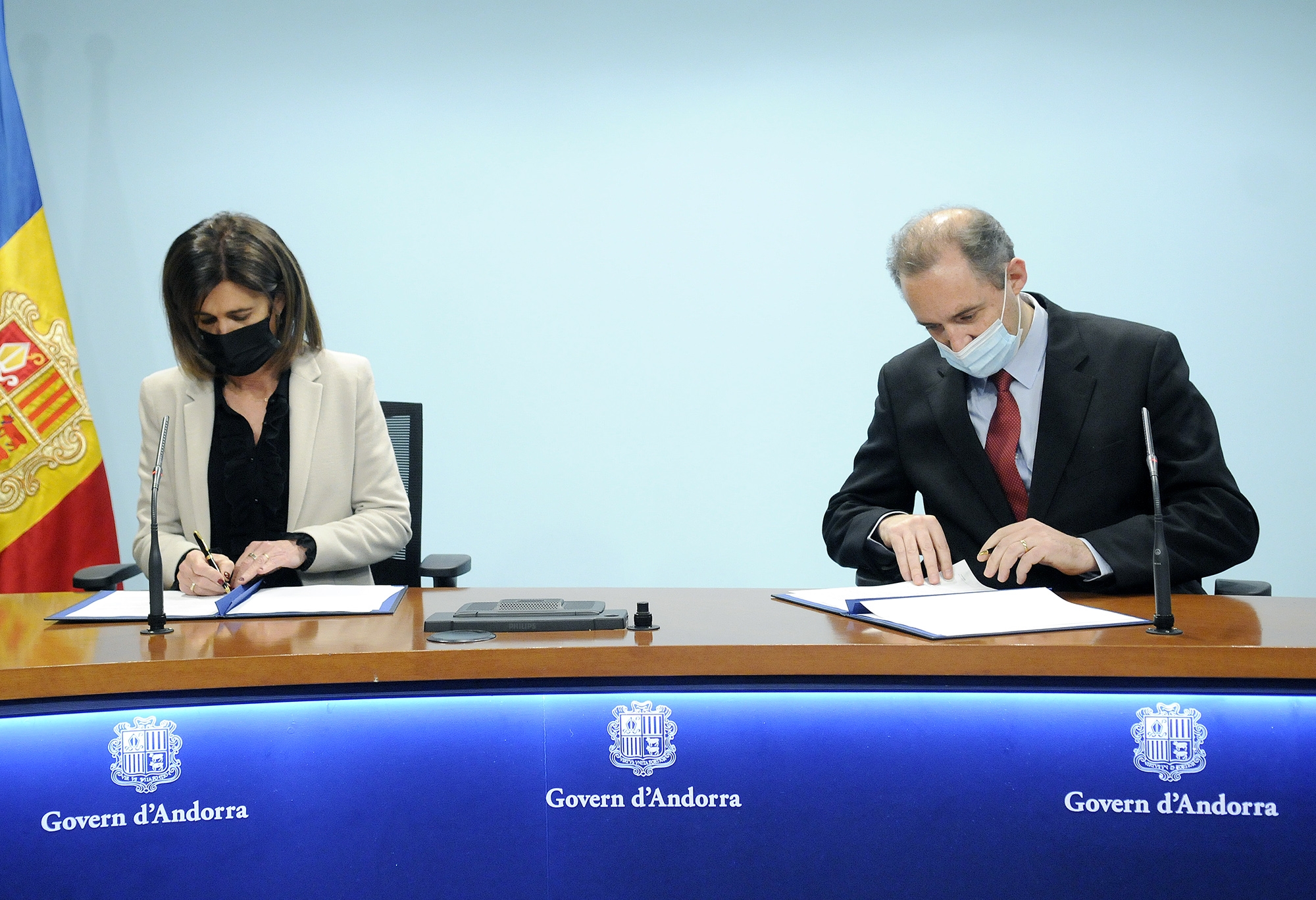 Conveni entre Educació i Andorra Telecom per modernitzar la infraestructura de la xarxa wifi a tots els centres educatius