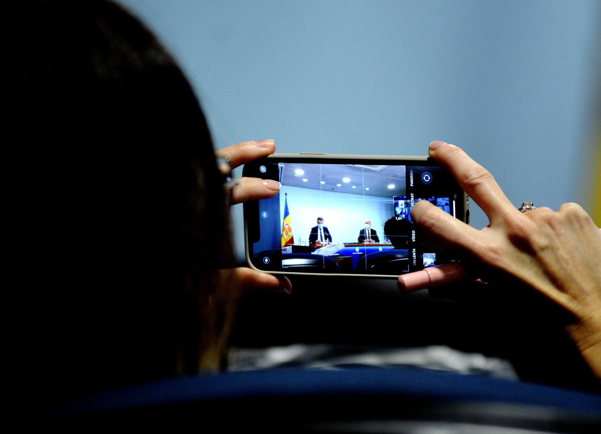 Govern regula els convenis perquè les empreses de riscos laborals i les estacions d’esquí cribrin amb tests d’antigen els treballadors del sector turístic