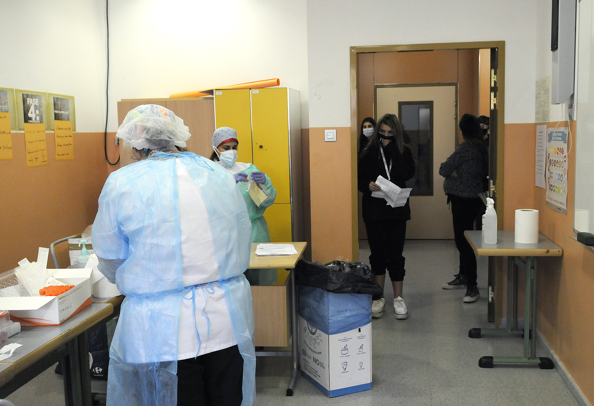 Comença el cribratge específic a l’Escola Andorrana de Segona Ensenyança d’Encamp