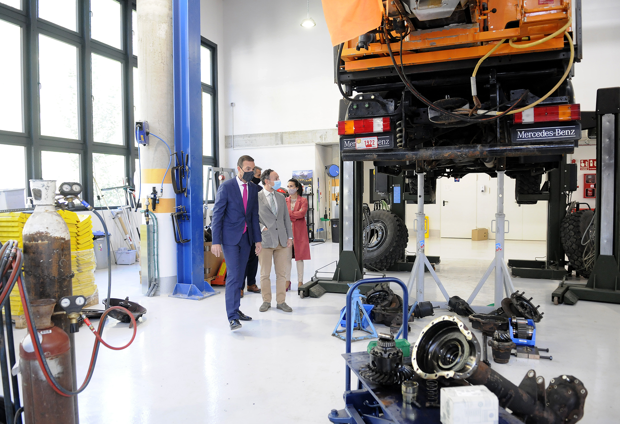 Espot i Torres inauguren la nova base del COEX ubicada al viaducte d’Encamp