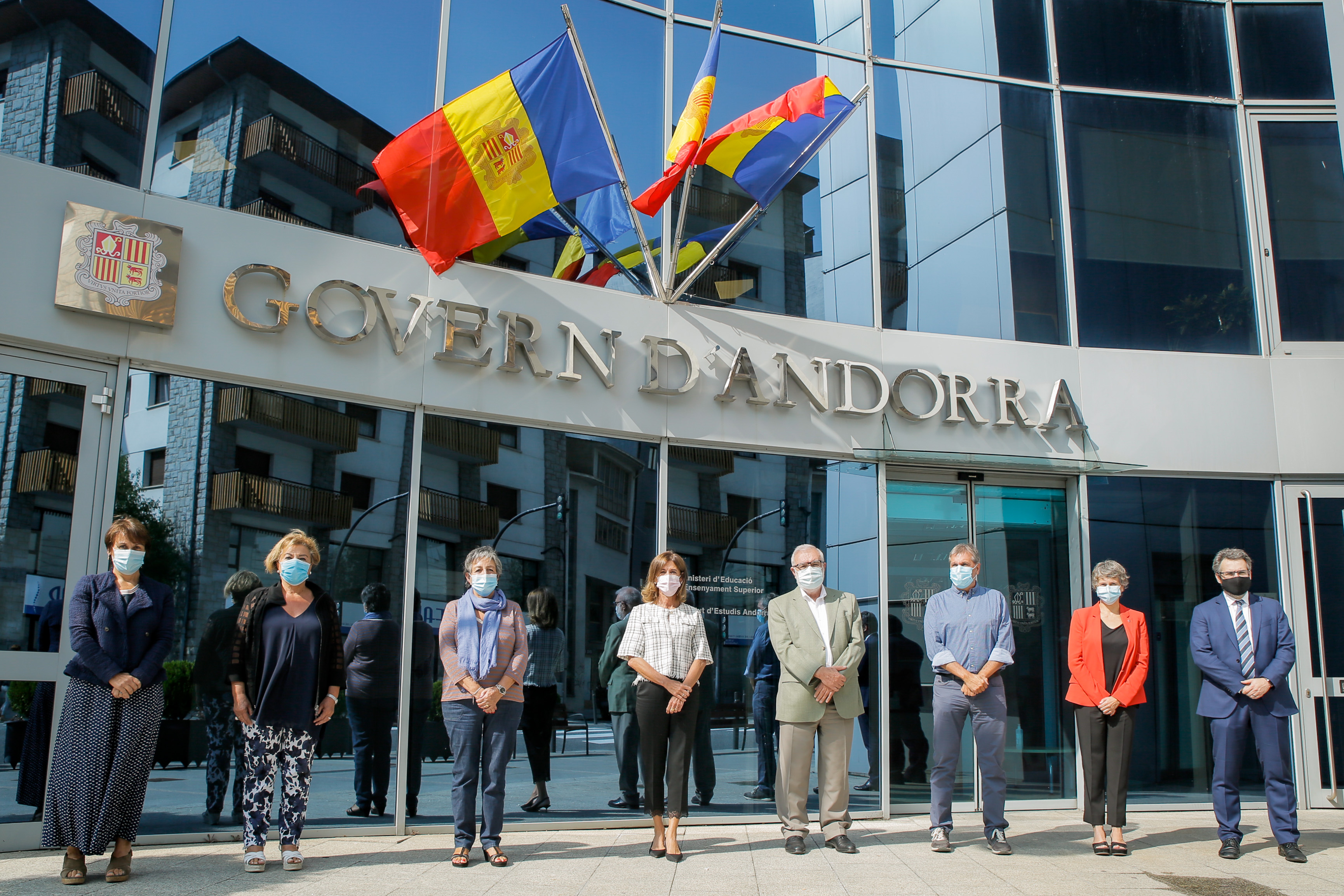 Vilarrubla reuneix els exministres d’Educació per a analitzar les fortaleses i febleses de l’ensenyament al país