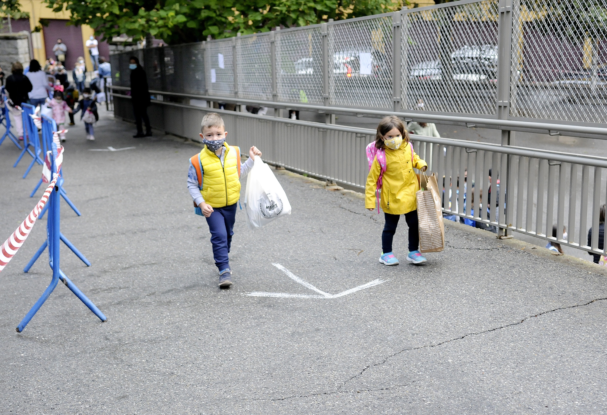 S’inicia el curs escolar amb la tornada dels alumnes de maternal i primera ensenyança i amb mesures sanitàries per prevenir contagis de la COVID-19