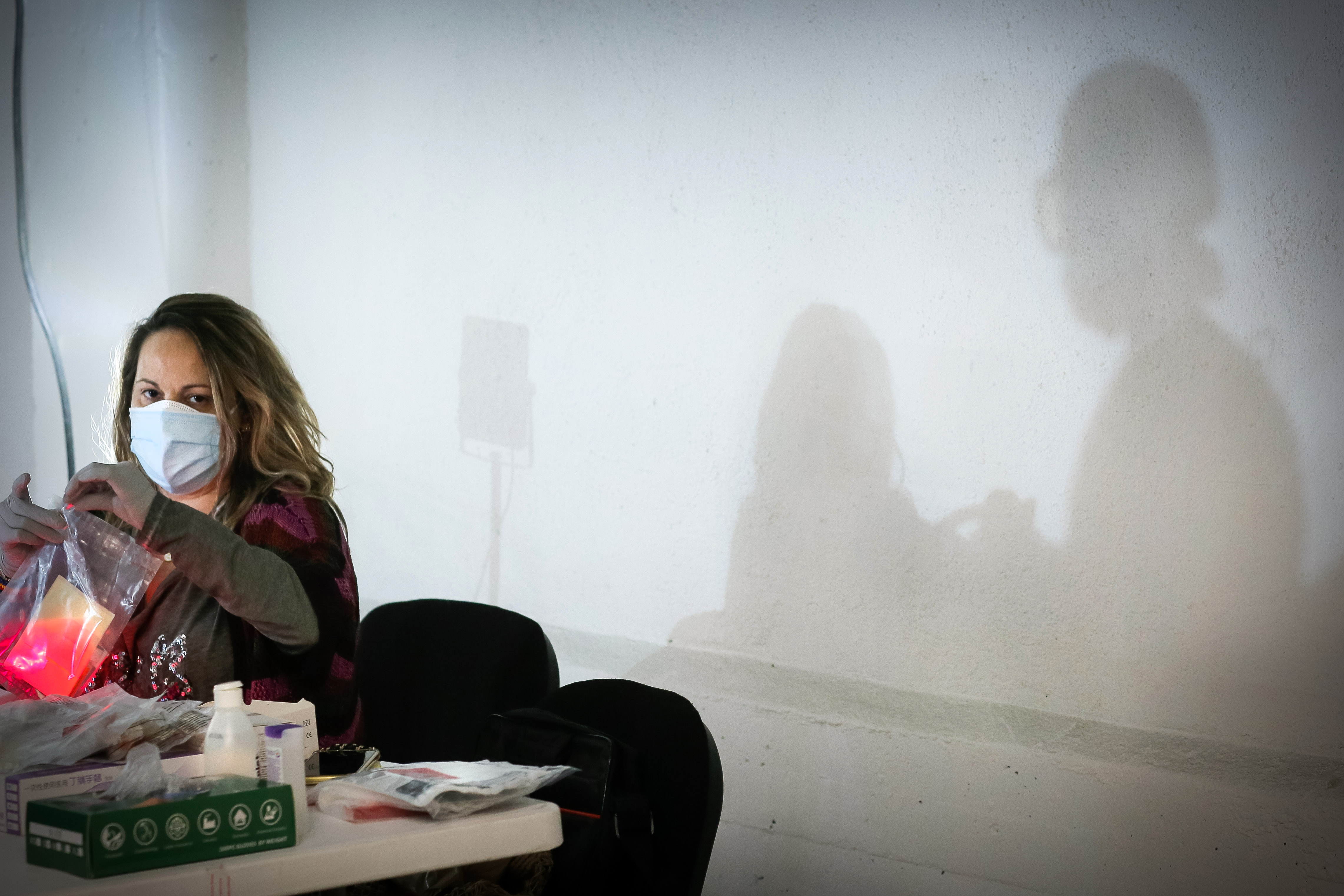 Comença el cribratge massiu de retorn a l’escola amb el personal docent i el personal que intervé als centres