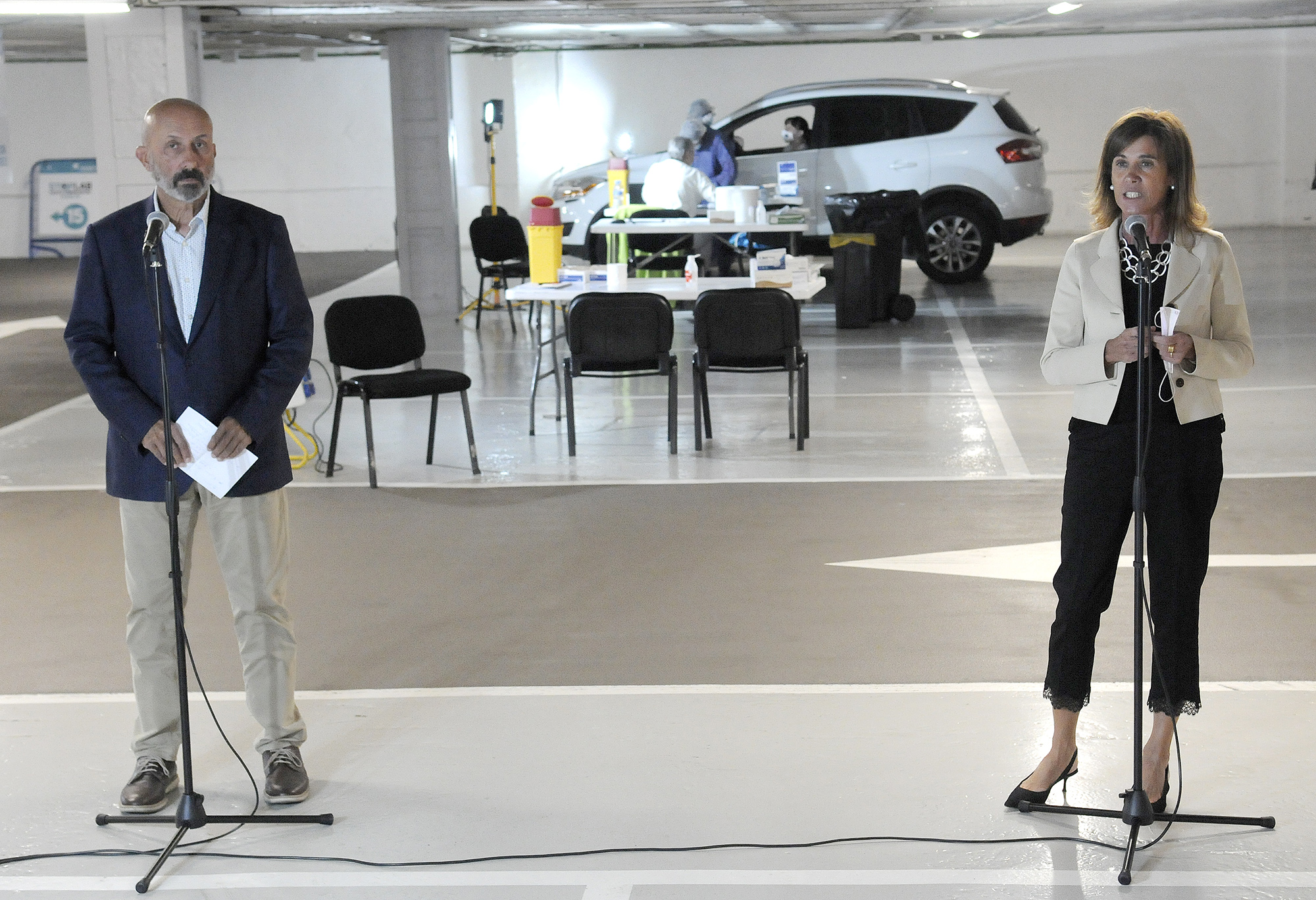 Comença el cribratge massiu de retorn a l’escola amb el personal docent i el personal que intervé als centres