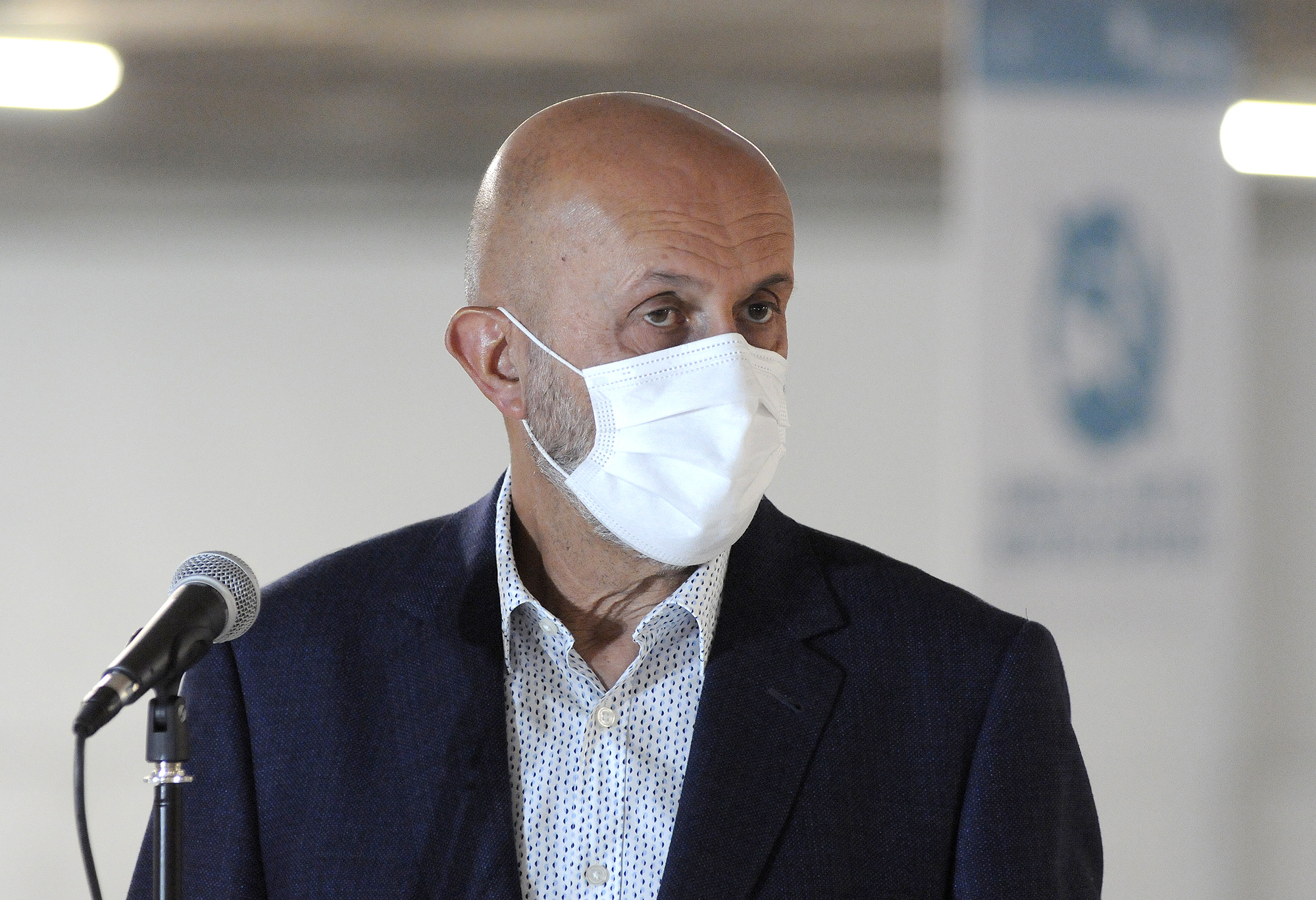 Comença el cribratge massiu de retorn a l’escola amb el personal docent i el personal que intervé als centres