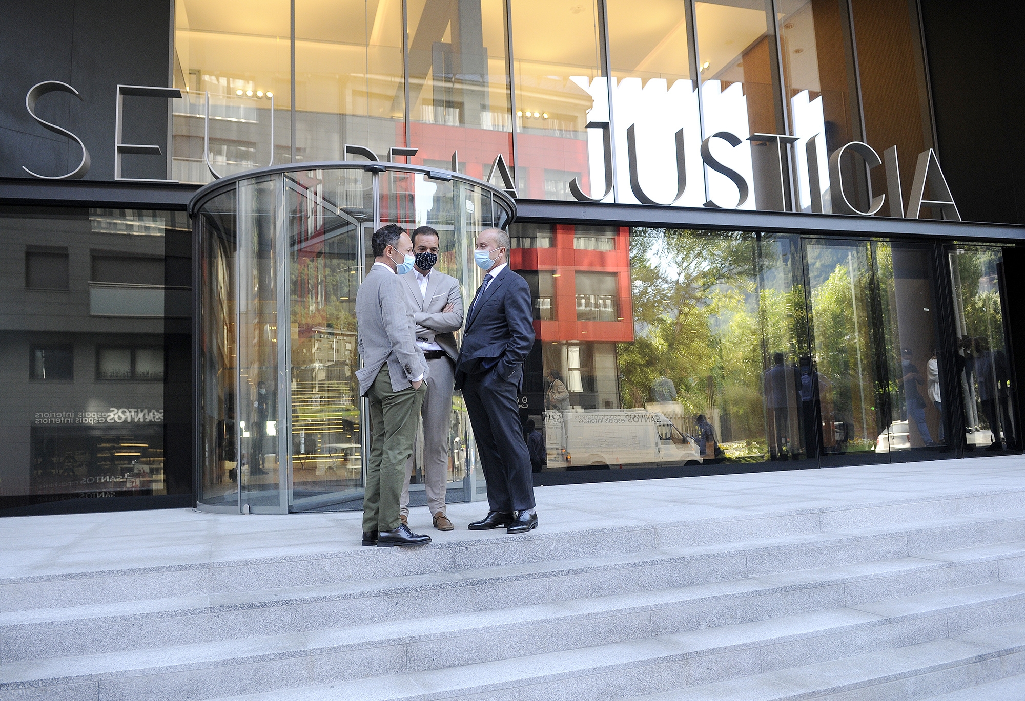 Espot, Rossell i Torres visiten les instal·lacions de la nova Seu de la Justícia