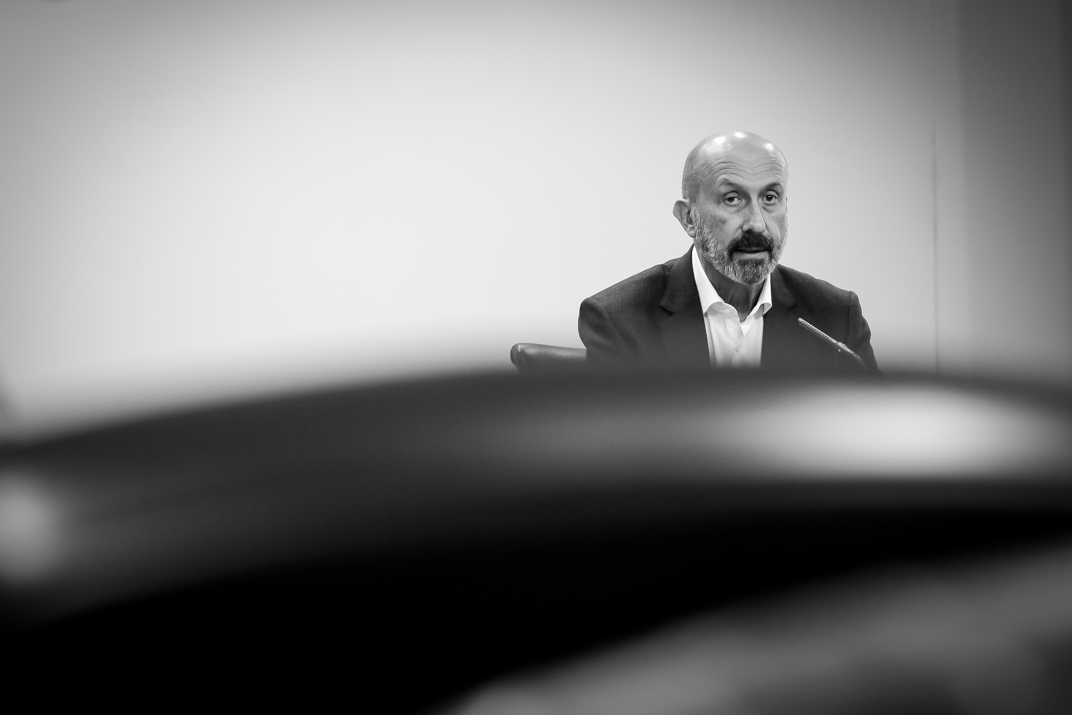 Salut aconsella fer-se la prova diagnòstica de la COVID-19 una vegada al mes per no saturar el servei