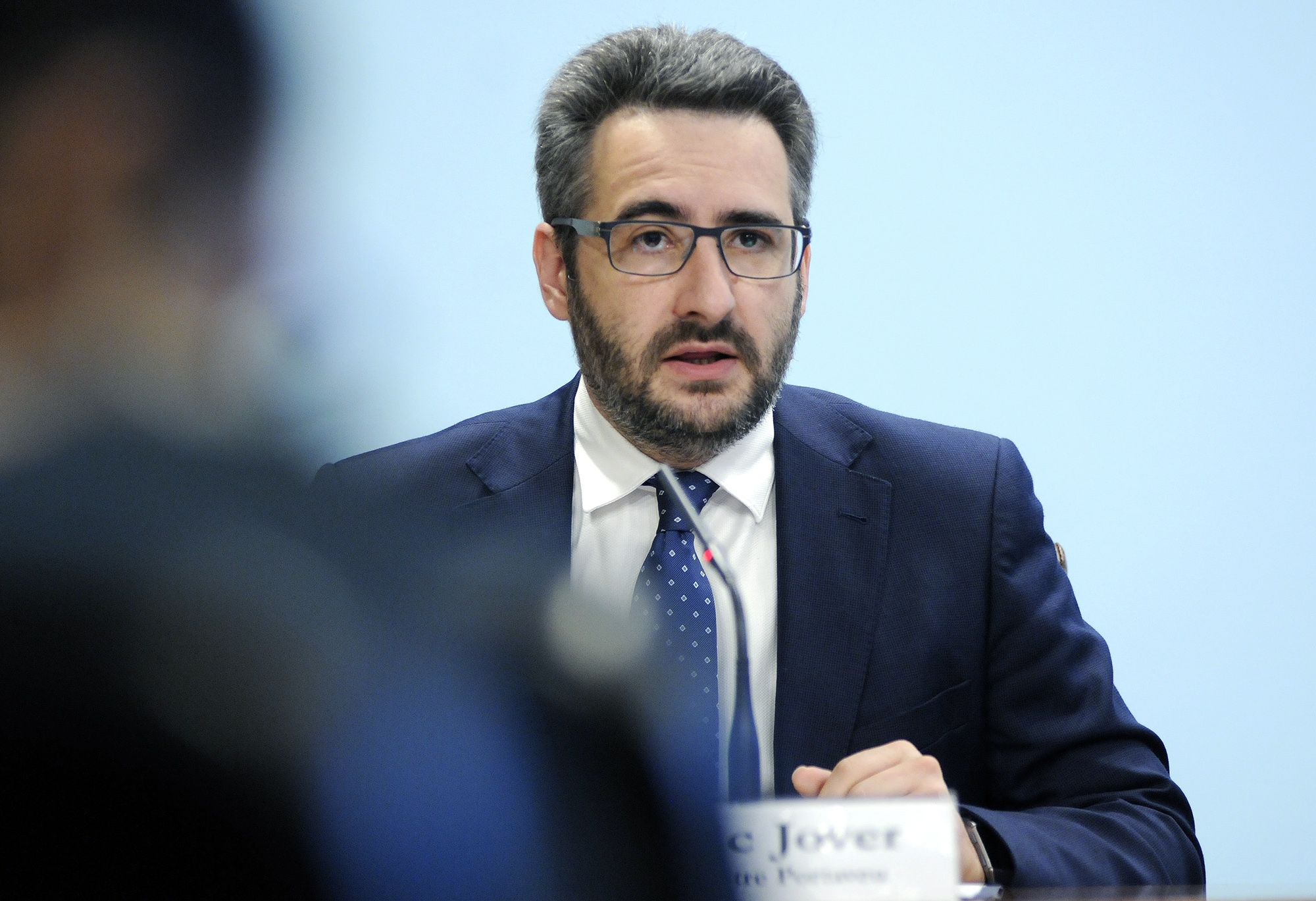 Els procedents de l’estranger –excepte els de la UE i països assimilats– poden visitar a Andorra però amb confinament domiciliari