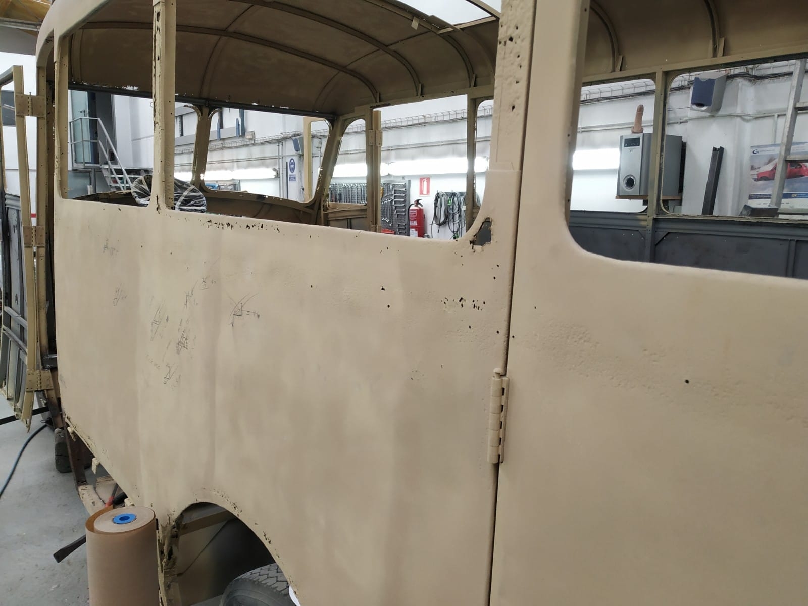 La Comissió de Vehicles Antics reprèn la tasca i tècnics del departament avaluen el Dodge Fargo