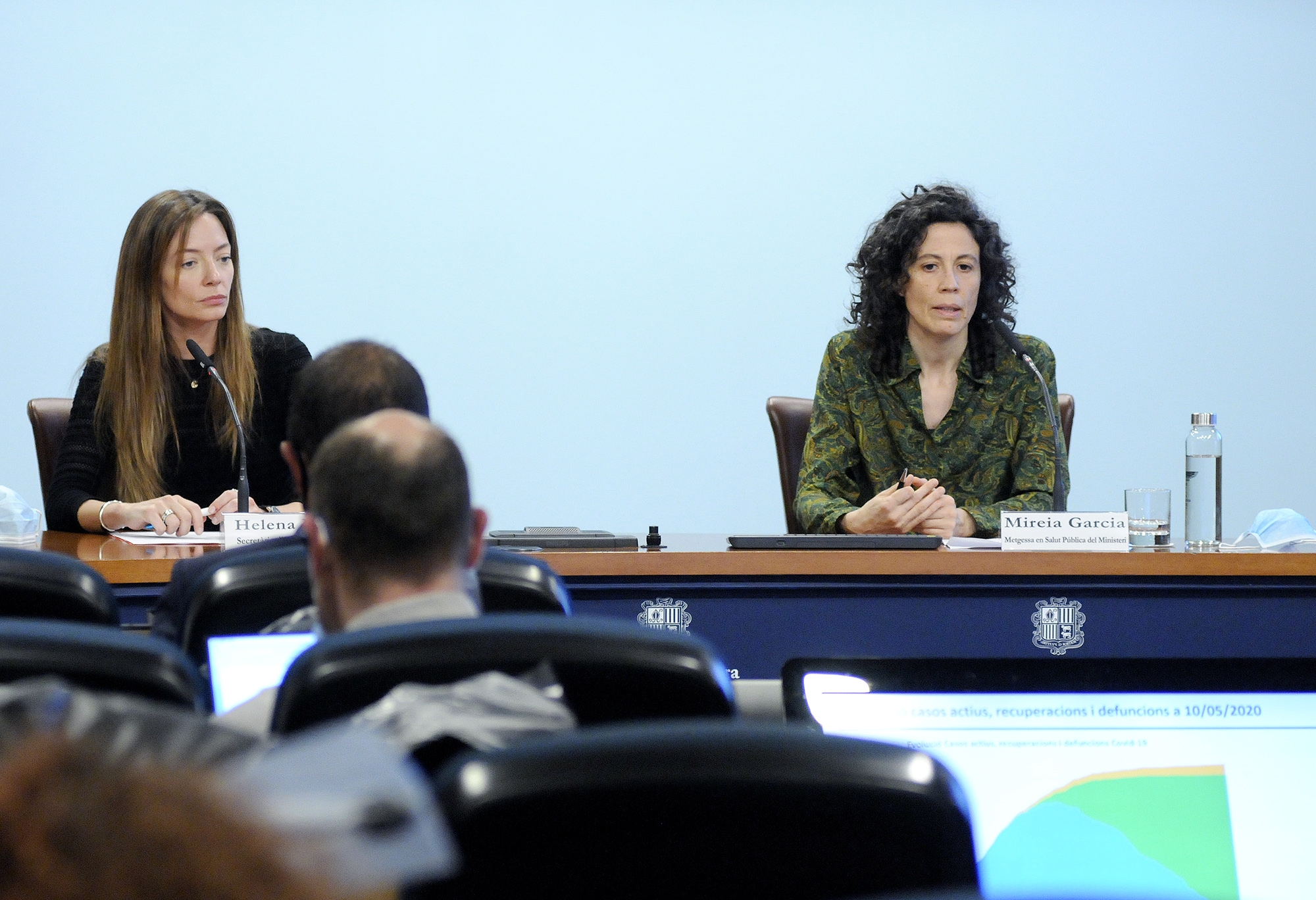 Segueix la tendència a la baixa en els casos actius de la COVID-19